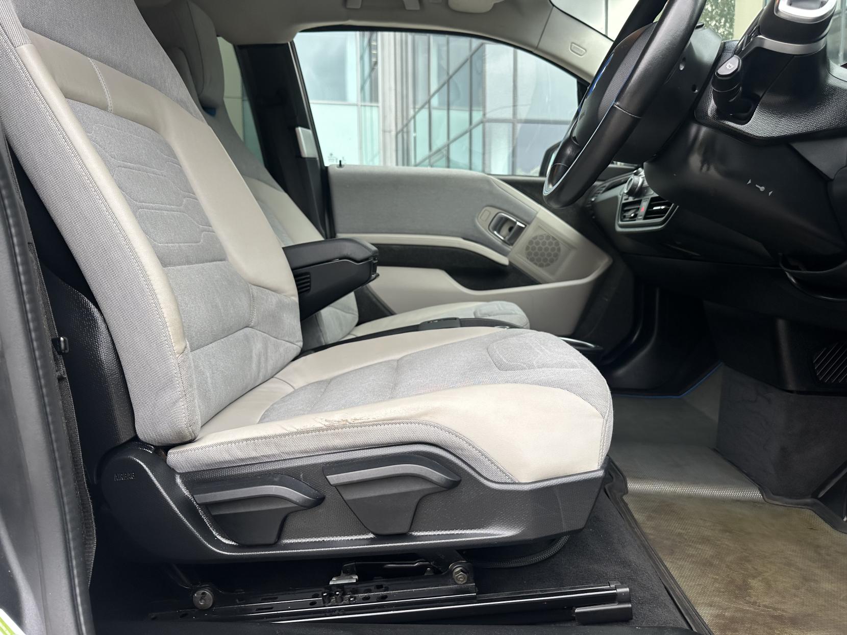 BMW i3 33kWh Hatchback 5dr Petrol Plug-in Hybrid Auto Euro 6 (s/s) (Range Extender) (170 ps)