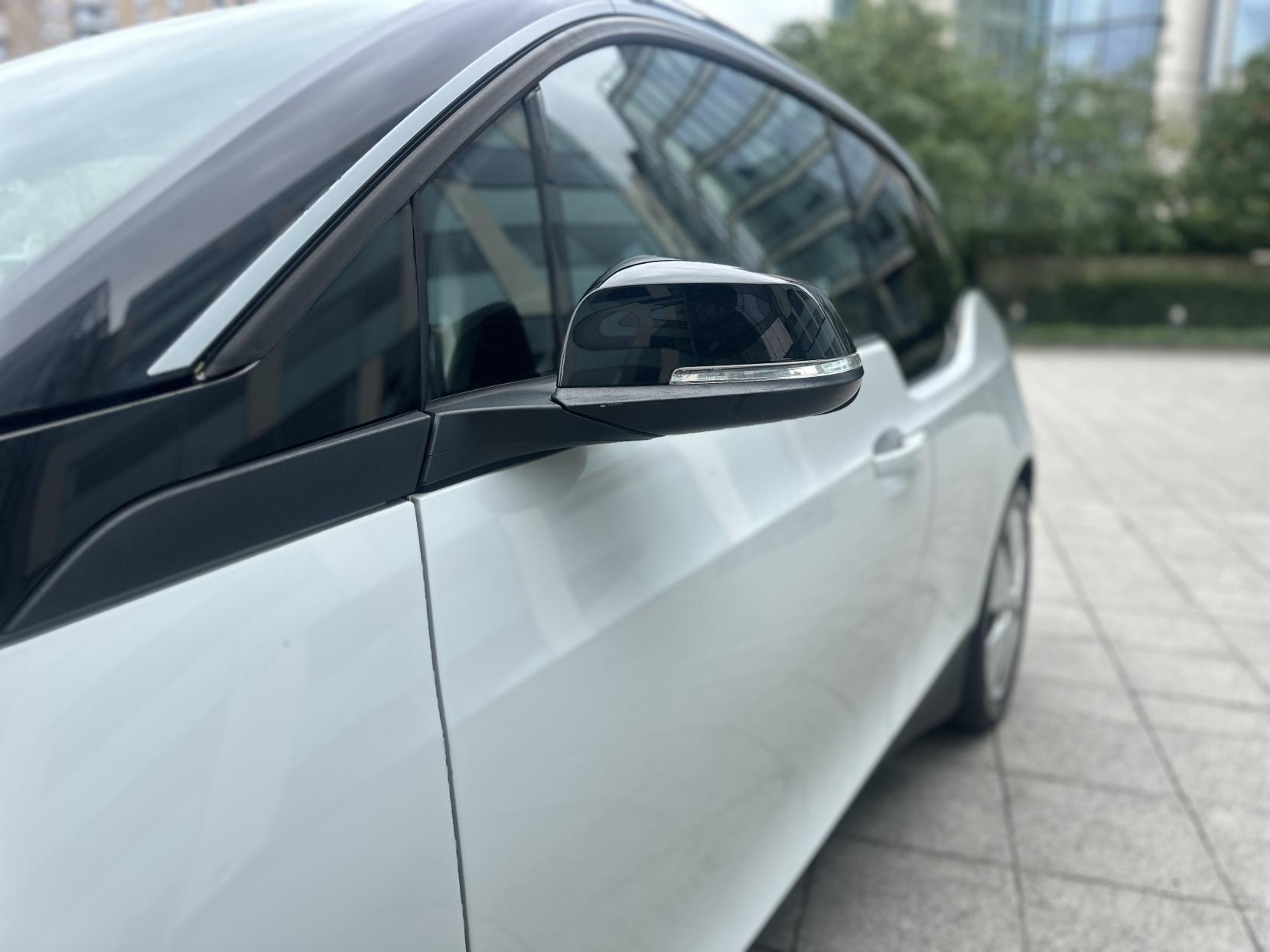 BMW i3 33kWh Hatchback 5dr Petrol Plug-in Hybrid Auto Euro 6 (s/s) (Range Extender) (170 ps)