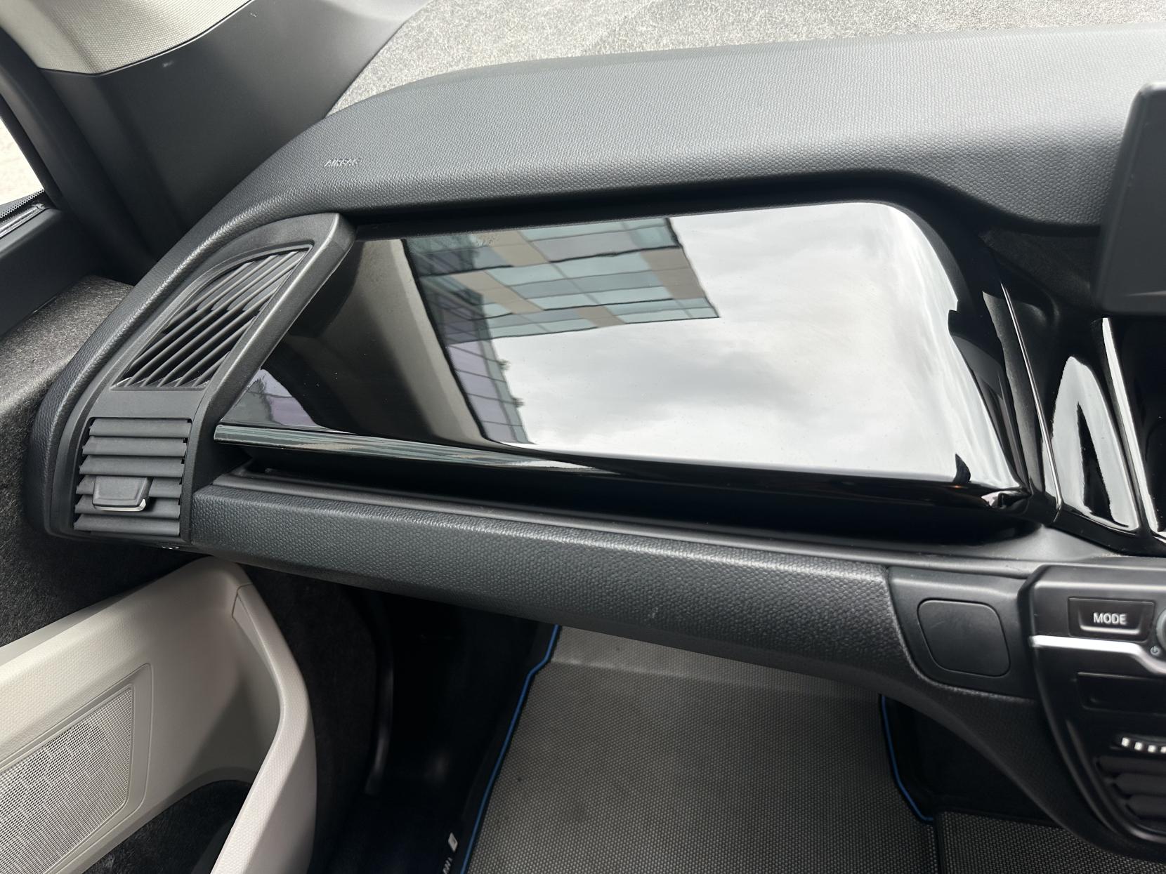 BMW i3 33kWh Hatchback 5dr Petrol Plug-in Hybrid Auto Euro 6 (s/s) (Range Extender) (170 ps)