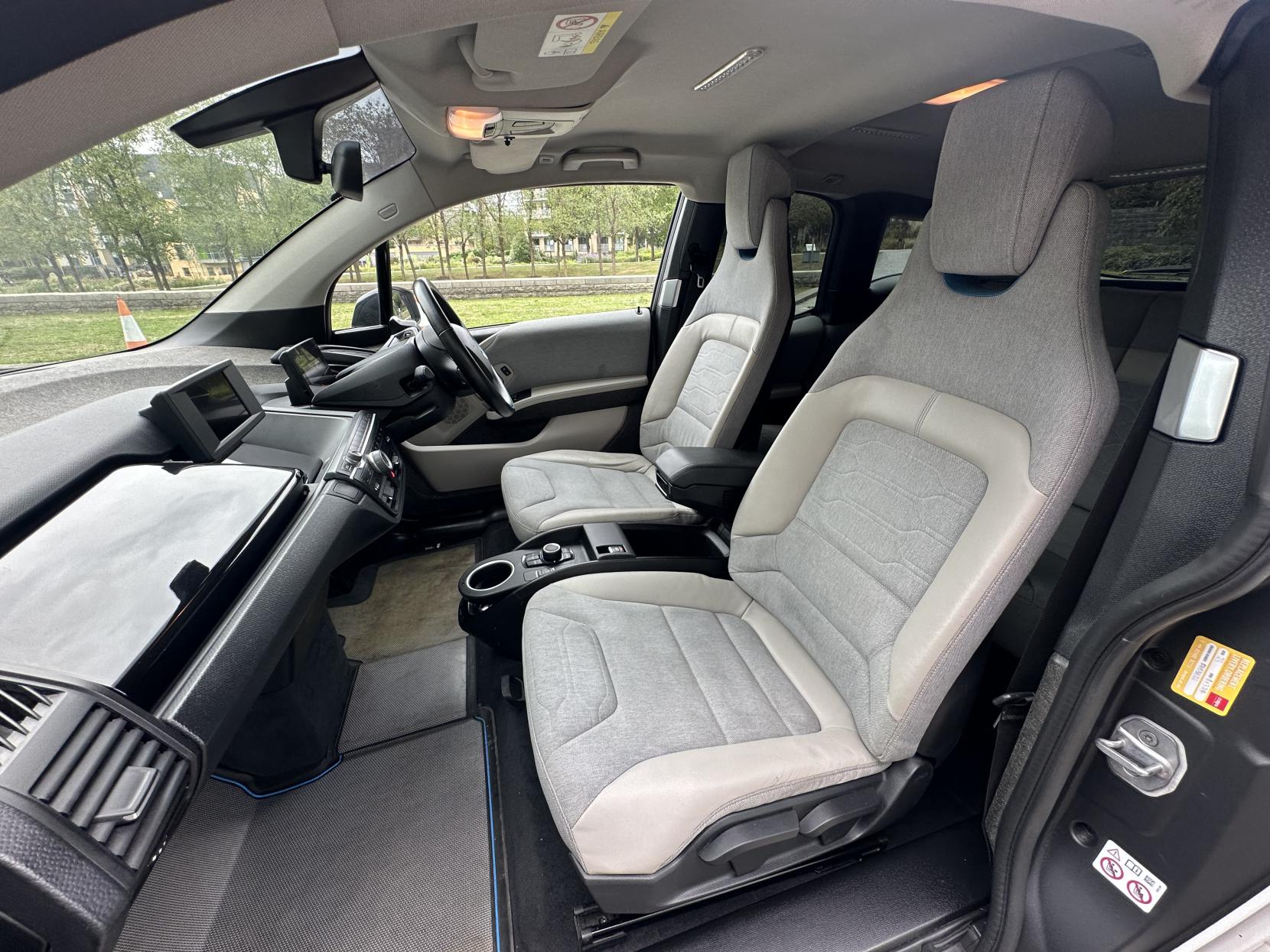BMW i3 33kWh Hatchback 5dr Petrol Plug-in Hybrid Auto Euro 6 (s/s) (Range Extender) (170 ps)