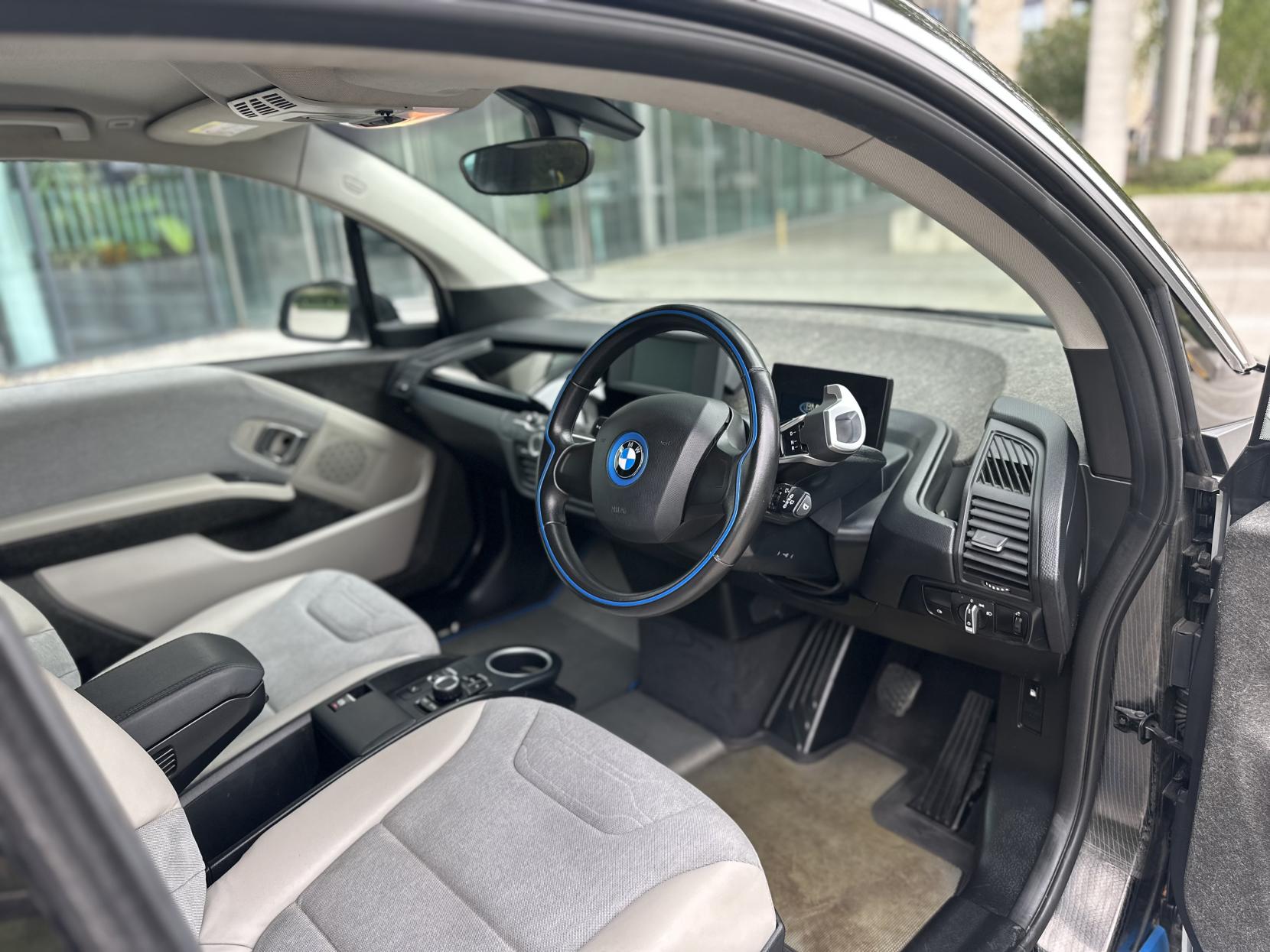 BMW i3 33kWh Hatchback 5dr Petrol Plug-in Hybrid Auto Euro 6 (s/s) (Range Extender) (170 ps)