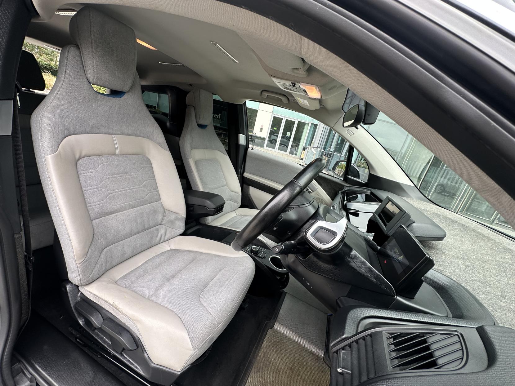 BMW i3 33kWh Hatchback 5dr Petrol Plug-in Hybrid Auto Euro 6 (s/s) (Range Extender) (170 ps)