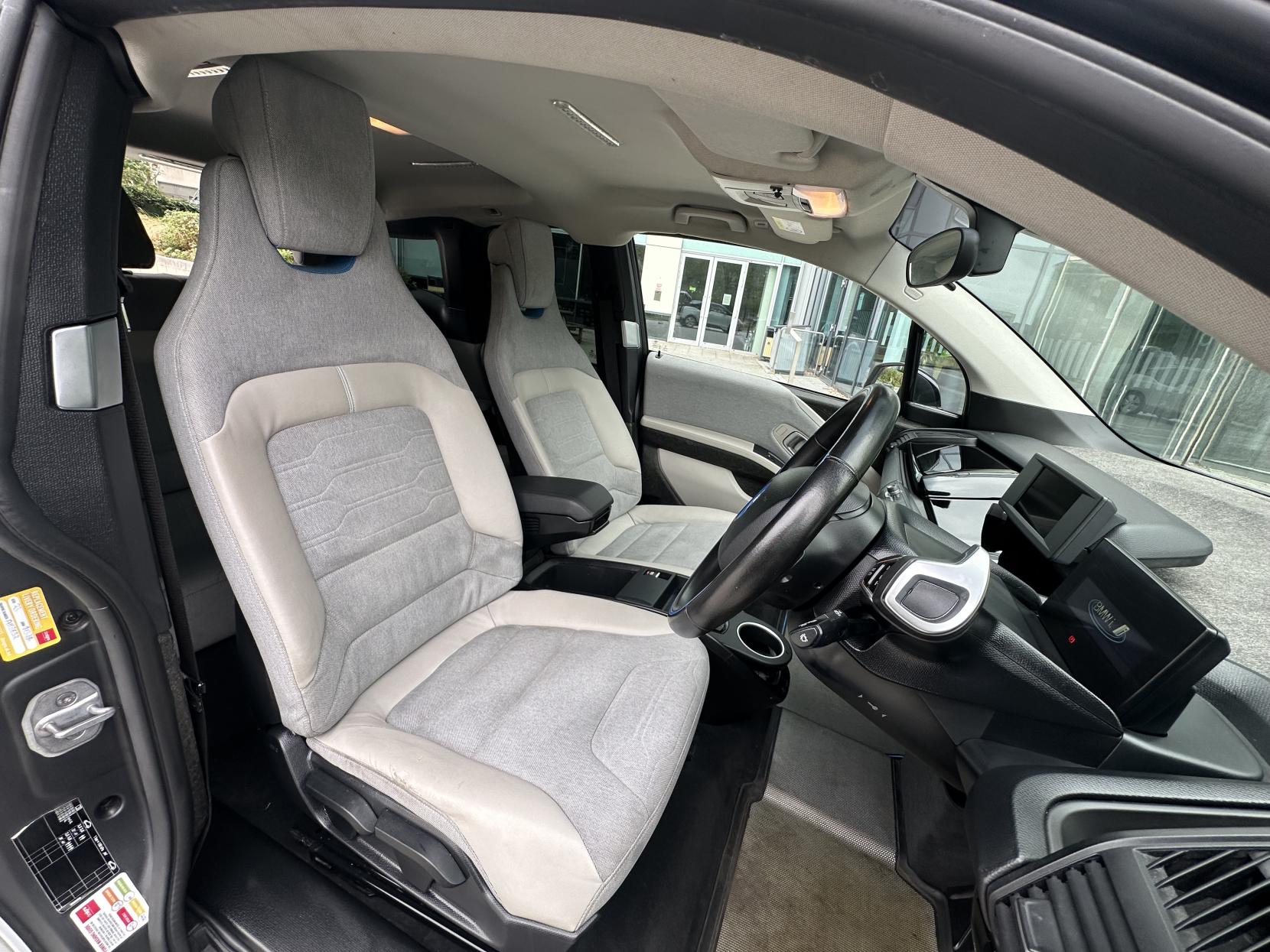 BMW i3 33kWh Hatchback 5dr Petrol Plug-in Hybrid Auto Euro 6 (s/s) (Range Extender) (170 ps)