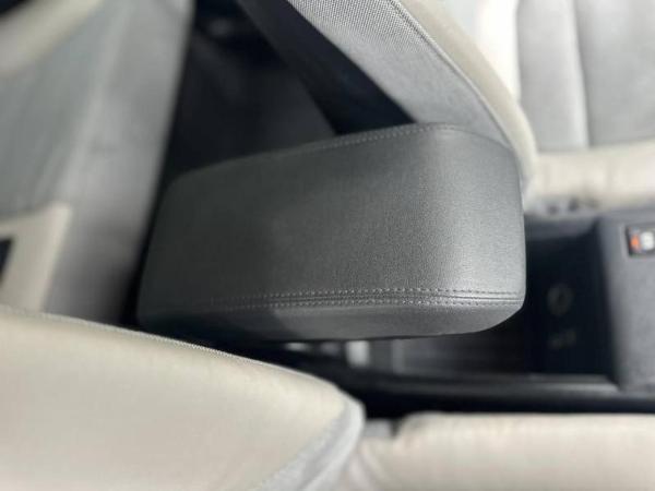 BMW i3 33kWh Hatchback 5dr Petrol Plug-in Hybrid Auto Euro 6 (s/s) (Range Extender) (170 ps)