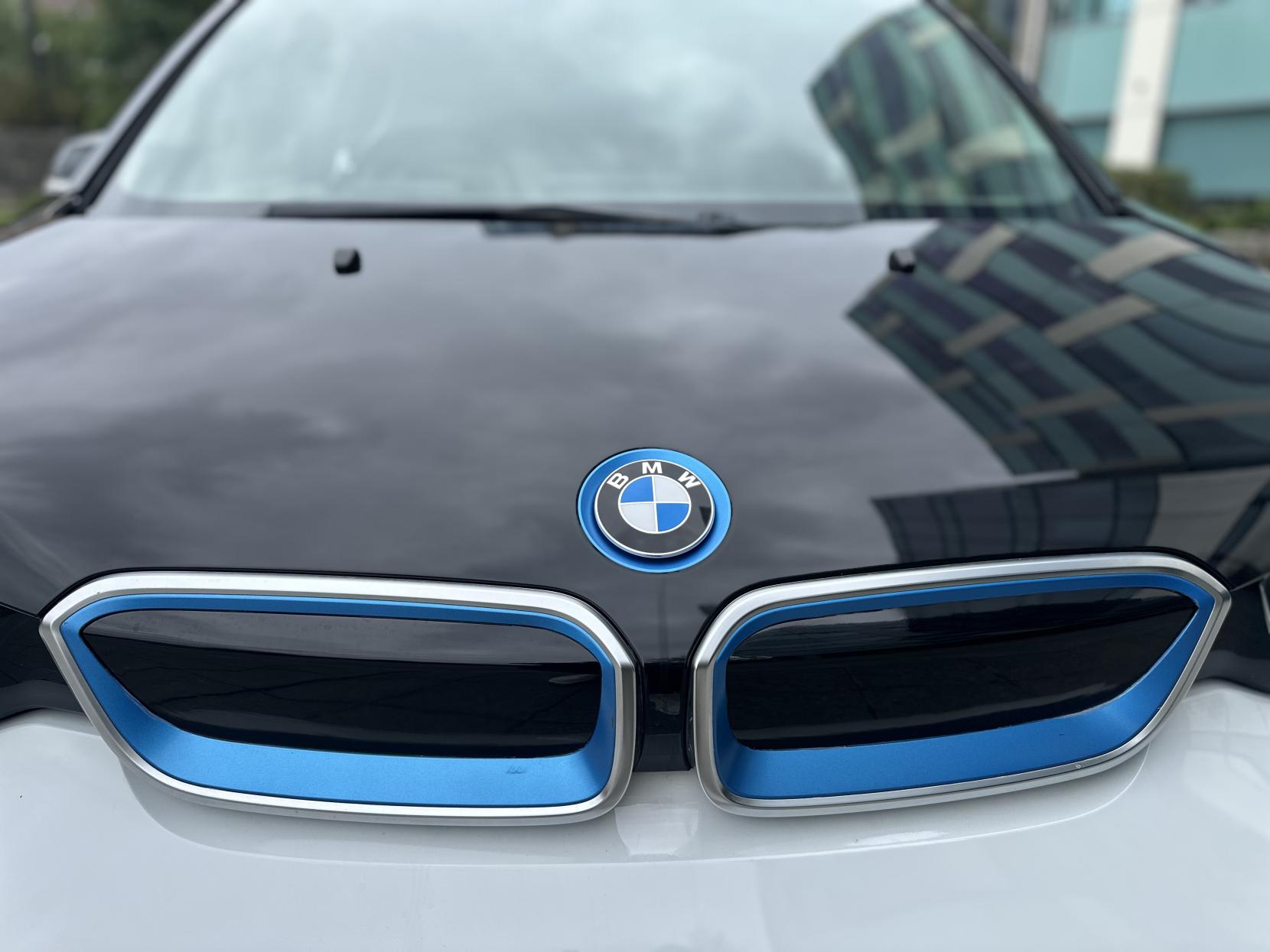 BMW i3 33kWh Hatchback 5dr Petrol Plug-in Hybrid Auto Euro 6 (s/s) (Range Extender) (170 ps)