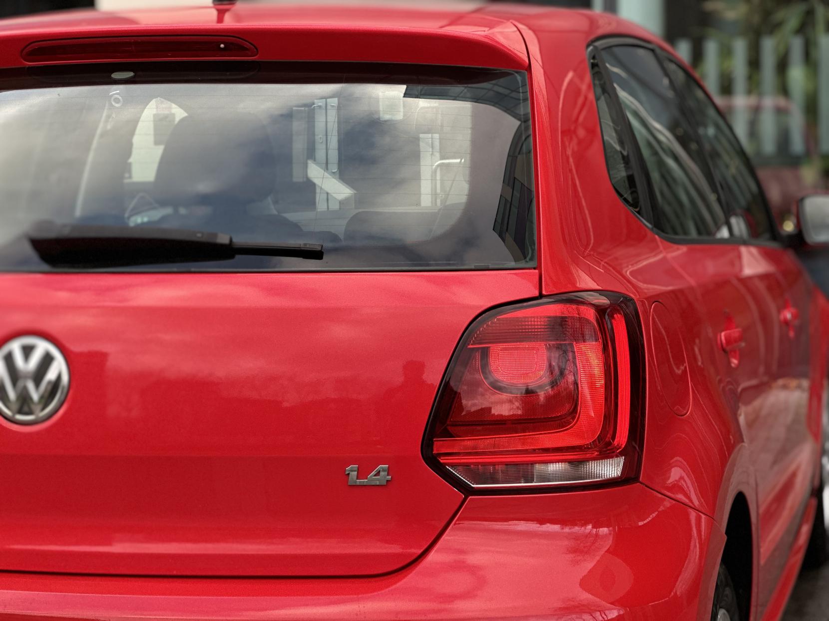 Volkswagen Polo 1.4 SE Hatchback 5dr Petrol DSG Euro 5 (85 ps)