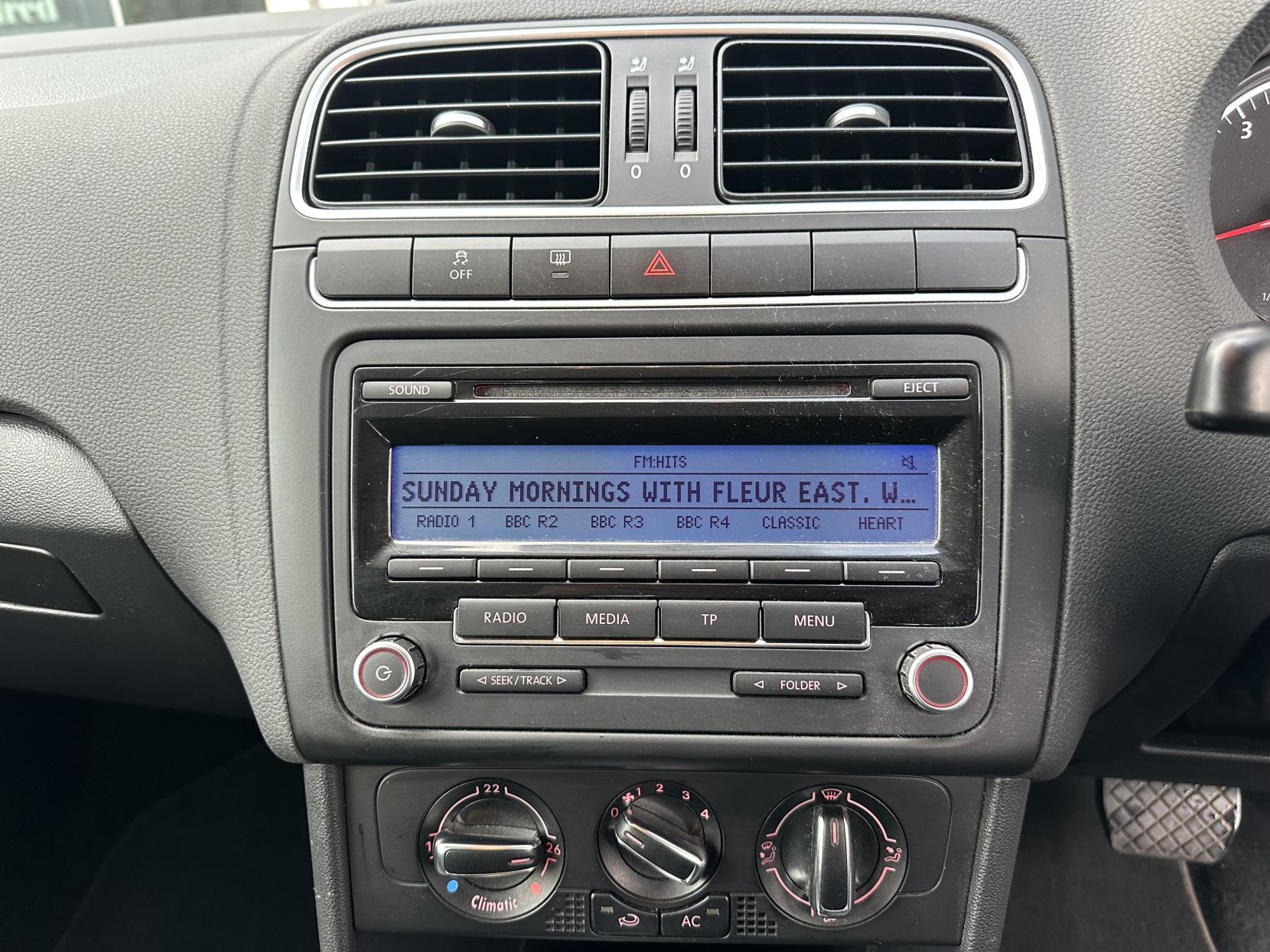 Volkswagen Polo 1.4 SE Hatchback 5dr Petrol DSG Euro 5 (85 ps)