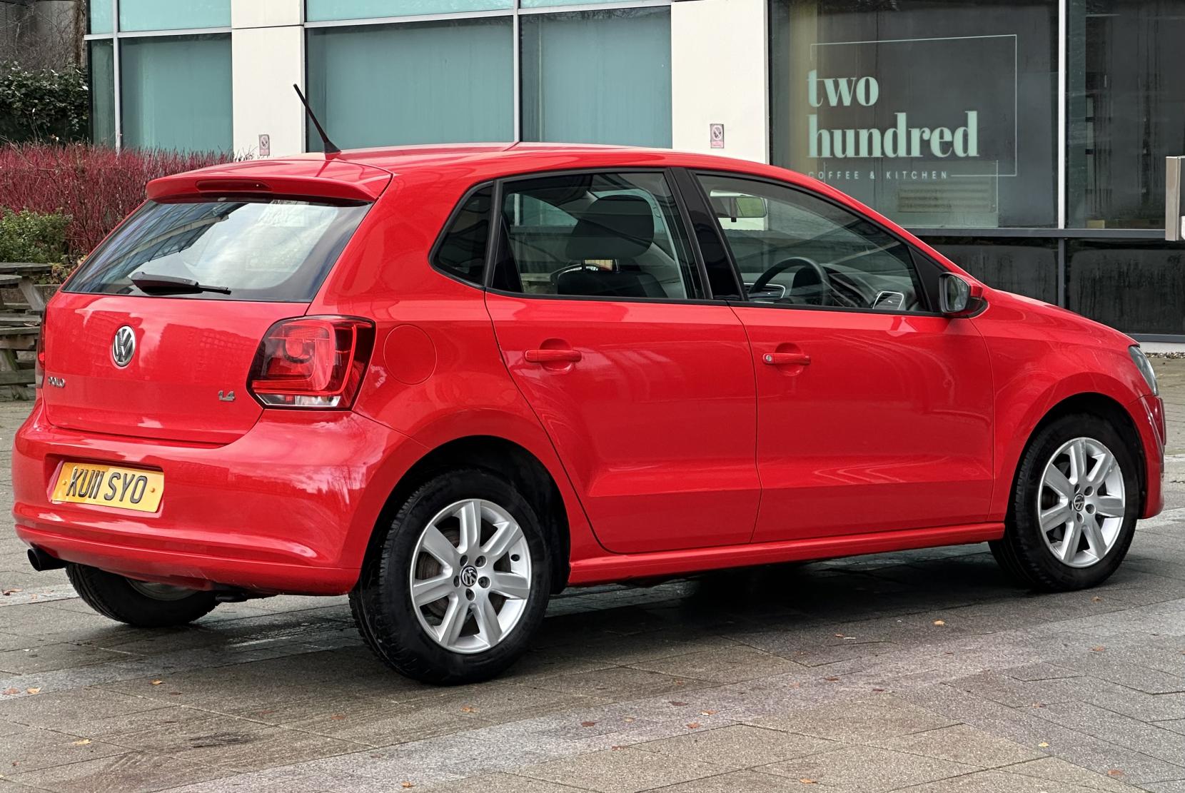 Volkswagen Polo 1.4 SE Hatchback 5dr Petrol DSG Euro 5 (85 ps)