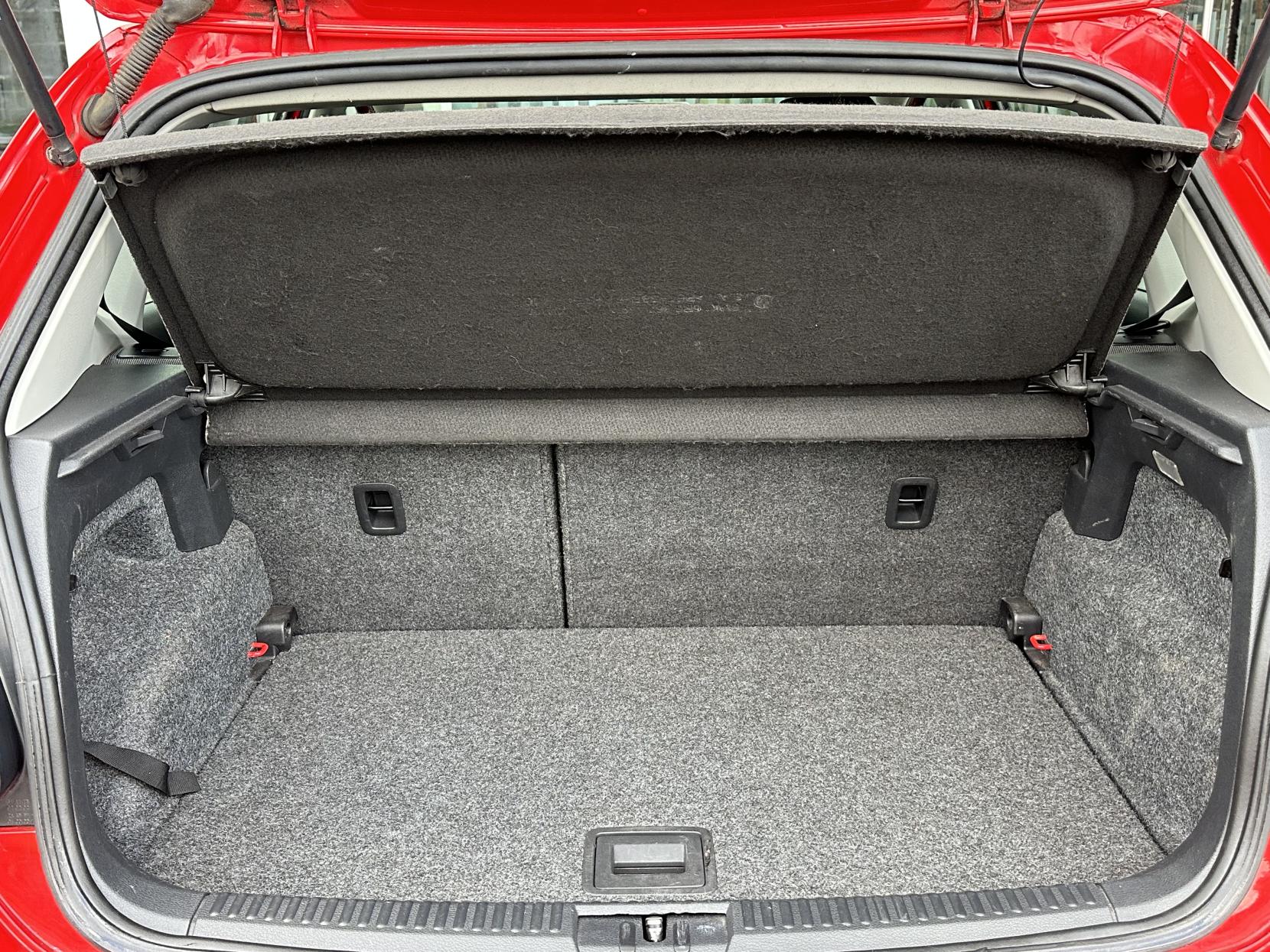 Volkswagen Polo 1.4 SE Hatchback 5dr Petrol DSG Euro 5 (85 ps)