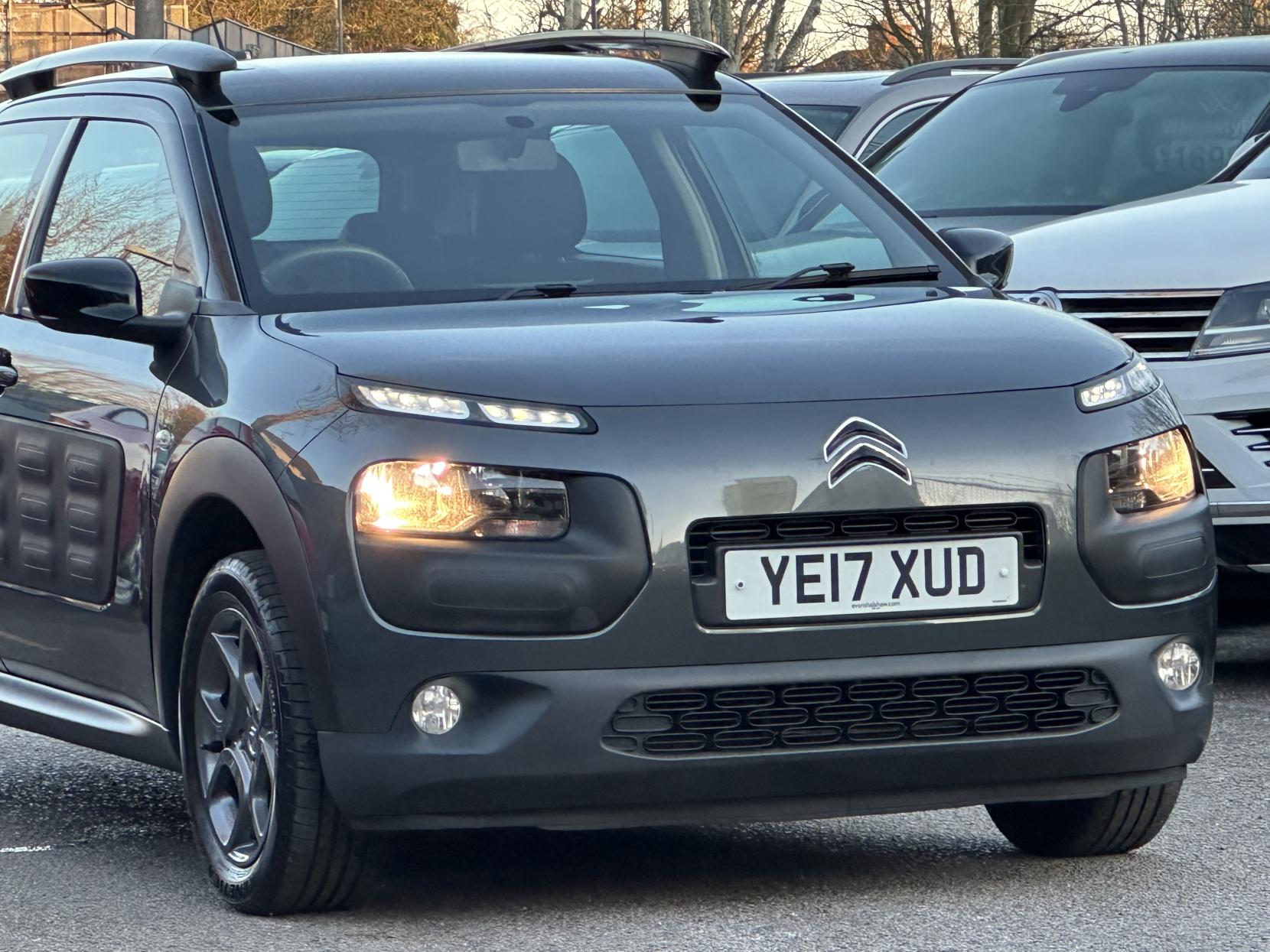 Citroen C4 Cactus 1.2 PureTech Feel Hatchback 5dr Petrol Manual Euro 6 (Euro 6) (82 ps)