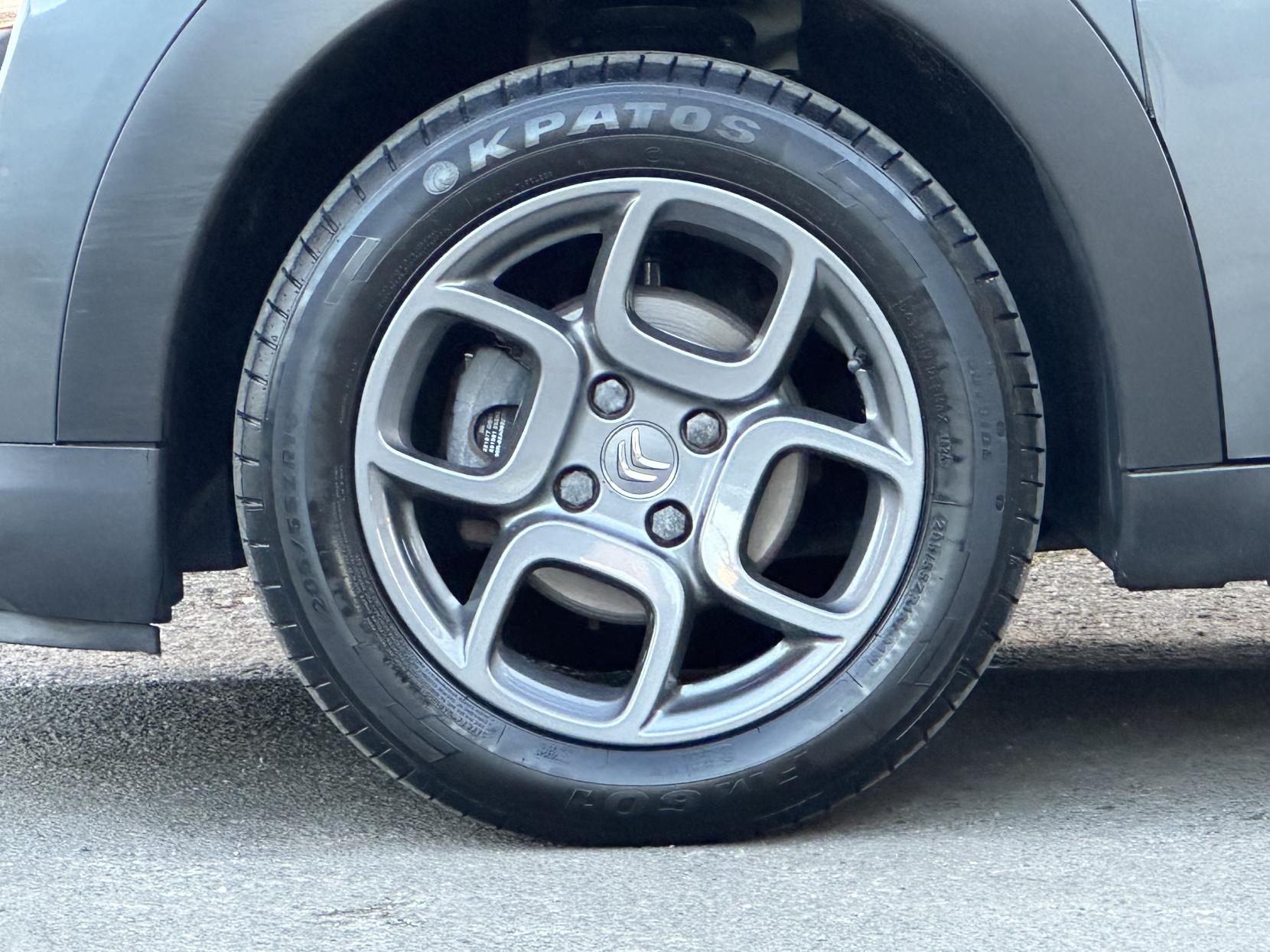 Citroen C4 Cactus 1.2 PureTech Feel Hatchback 5dr Petrol Manual Euro 6 (Euro 6) (82 ps)