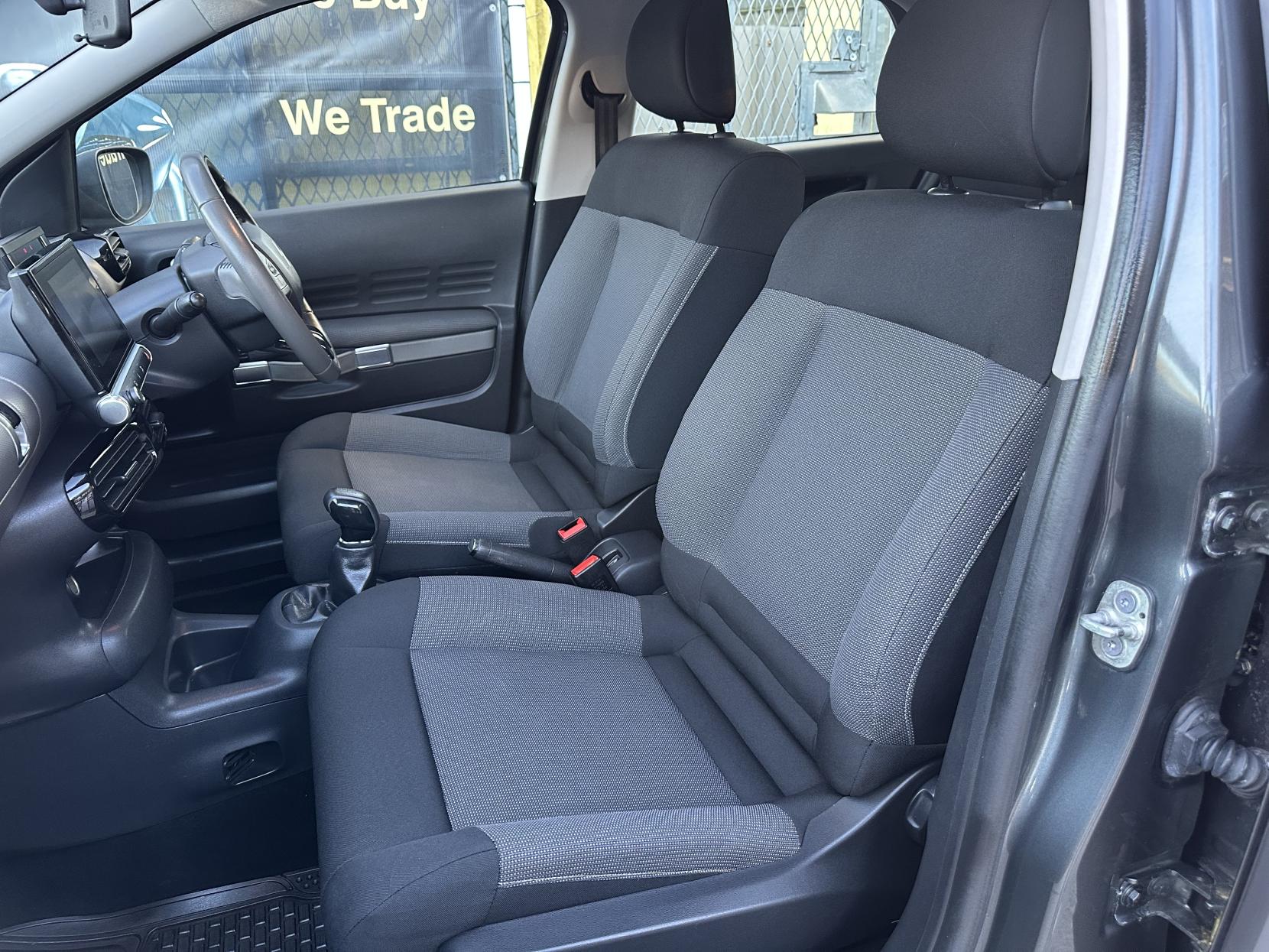 Citroen C4 Cactus 1.2 PureTech Feel Hatchback 5dr Petrol Manual Euro 6 (Euro 6) (82 ps)