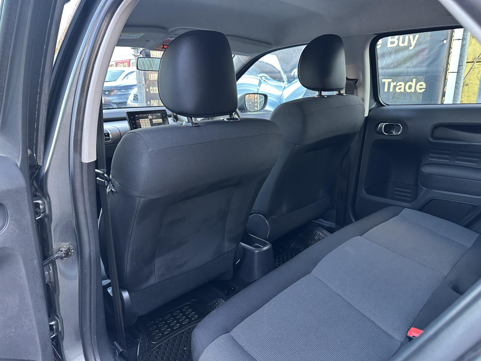 Citroen C4 Cactus 1.2 PureTech Feel Hatchback 5dr Petrol Manual Euro 6 (Euro 6) (82 ps)