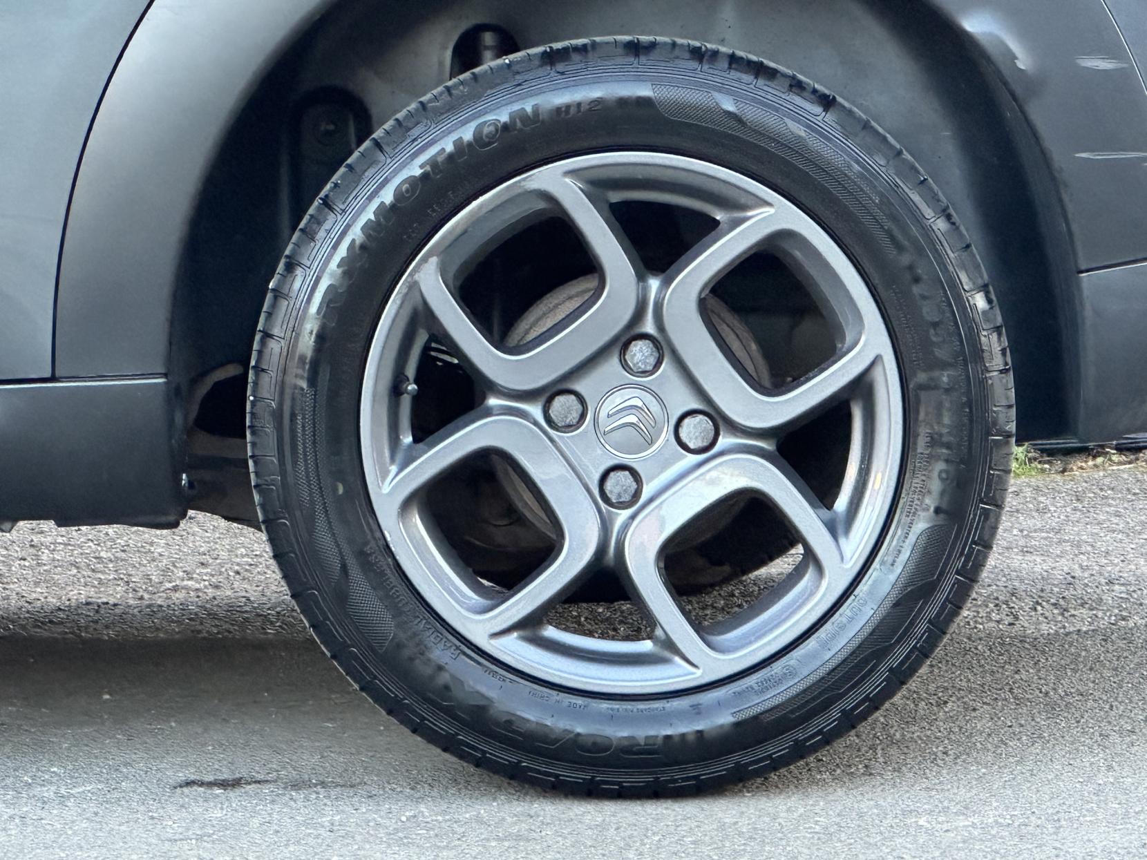 Citroen C4 Cactus 1.2 PureTech Feel Hatchback 5dr Petrol Manual Euro 6 (Euro 6) (82 ps)