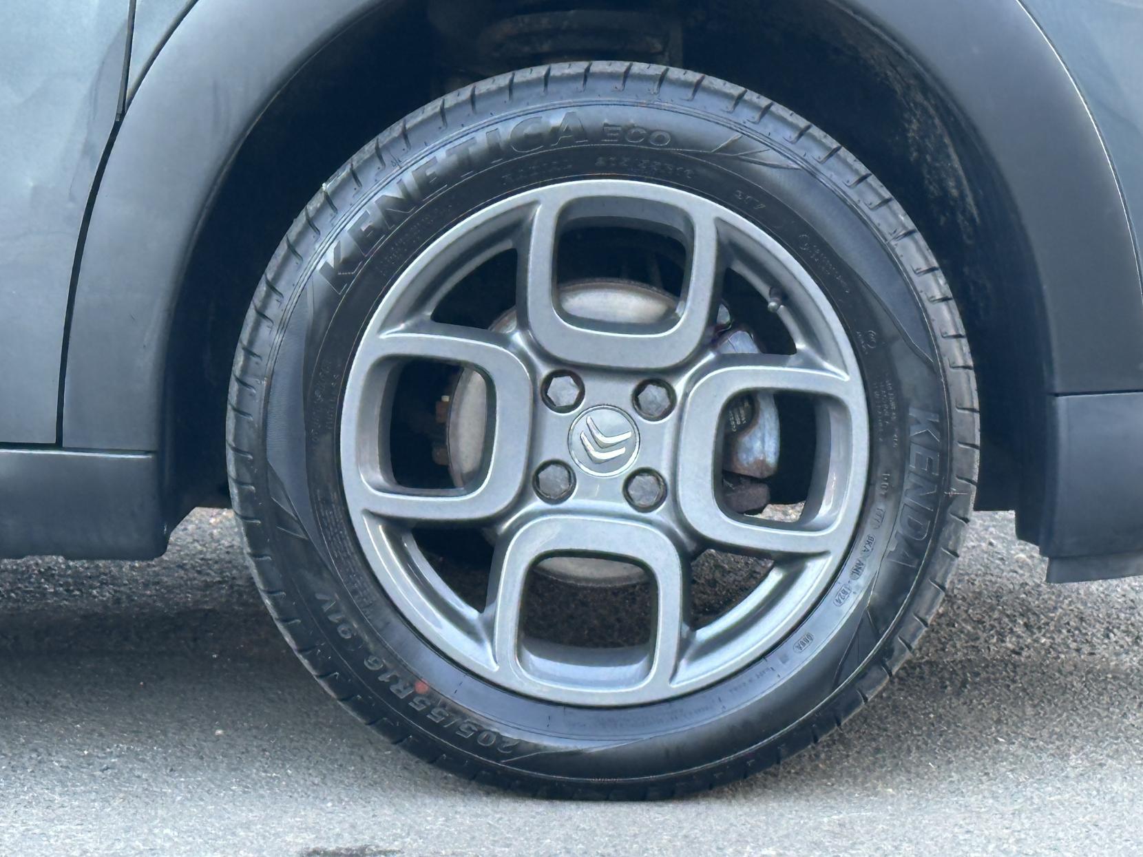 Citroen C4 Cactus 1.2 PureTech Feel Hatchback 5dr Petrol Manual Euro 6 (Euro 6) (82 ps)