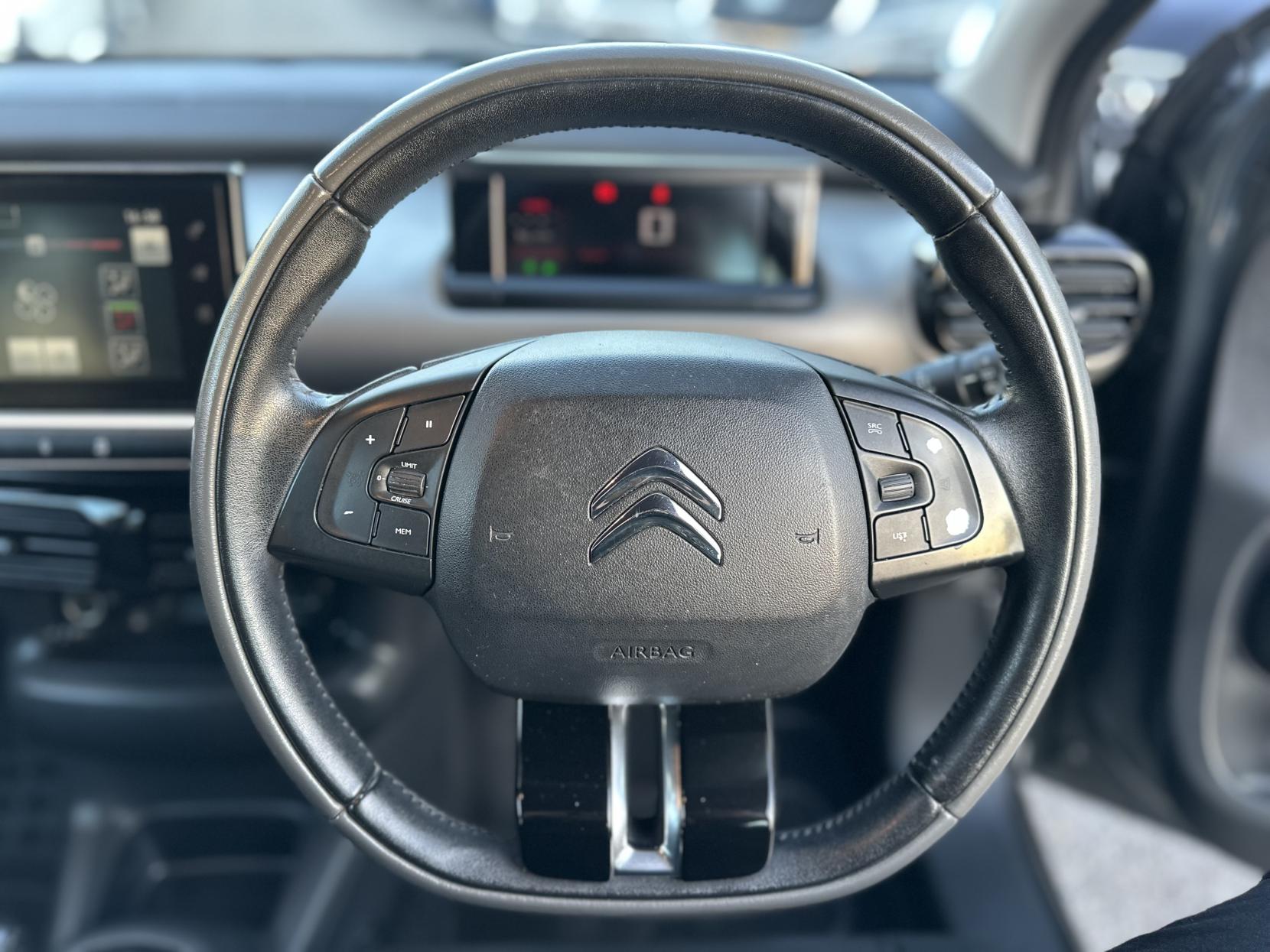 Citroen C4 Cactus 1.2 PureTech Feel Hatchback 5dr Petrol Manual Euro 6 (Euro 6) (82 ps)