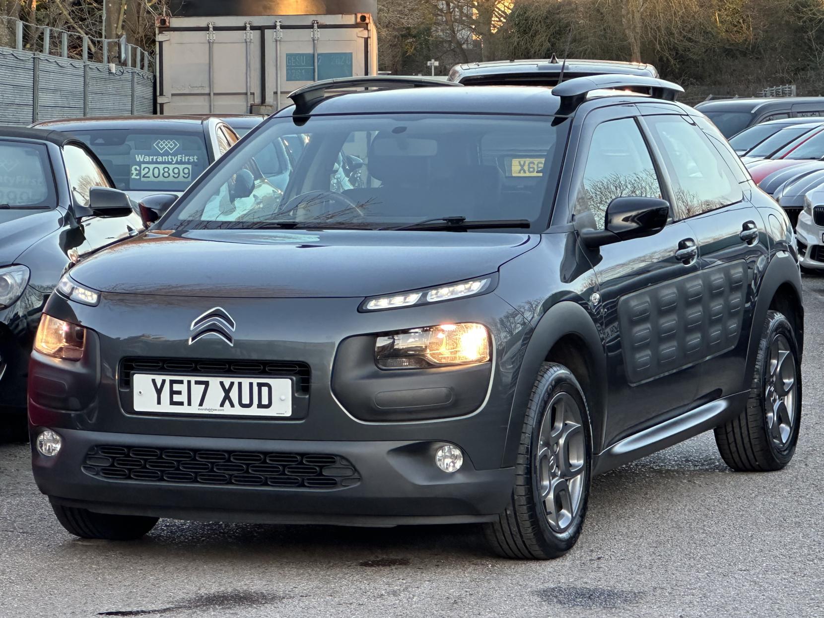Citroen C4 Cactus 1.2 PureTech Feel Hatchback 5dr Petrol Manual Euro 6 (Euro 6) (82 ps)