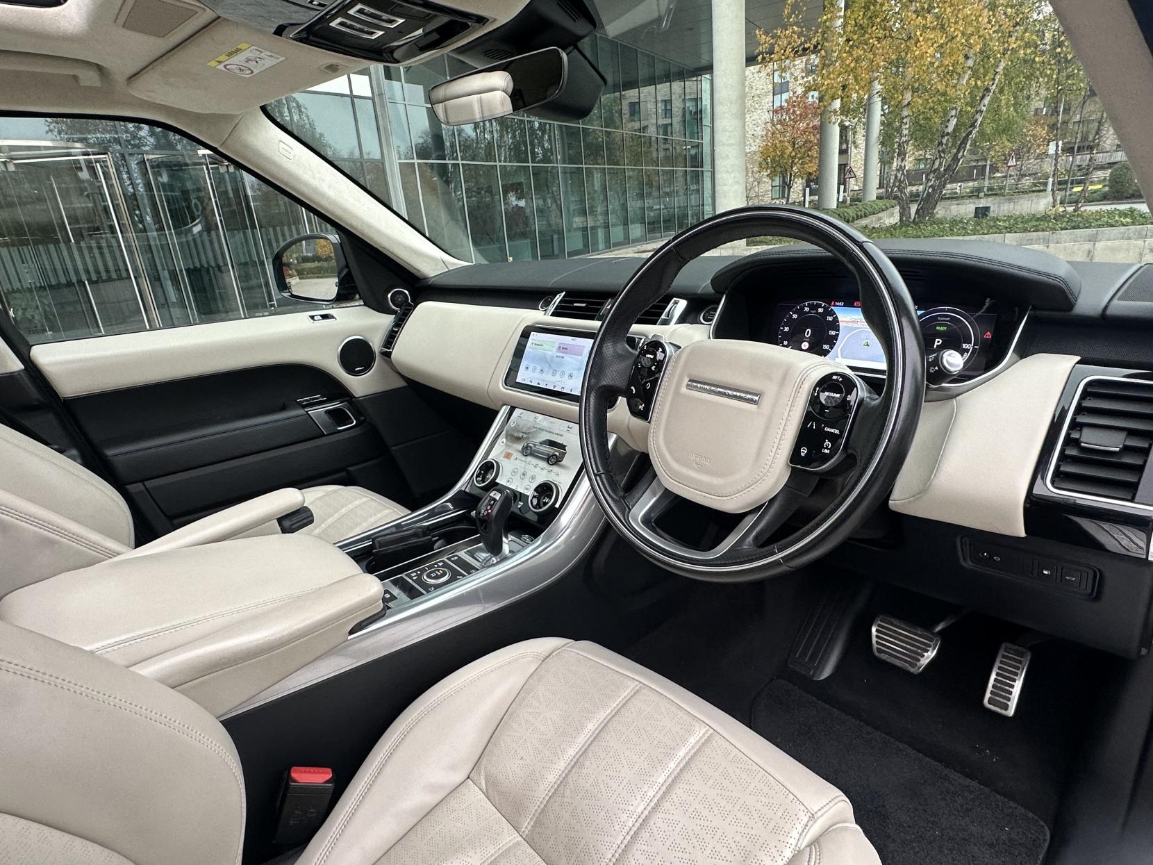 Land Rover Range Rover Sport 2.0 P400e 13.1kWh GPF Autobiography Dynamic SUV 5dr Petrol Plug-in Hybrid Auto 4WD Euro 6 (s/s) (404 ps)