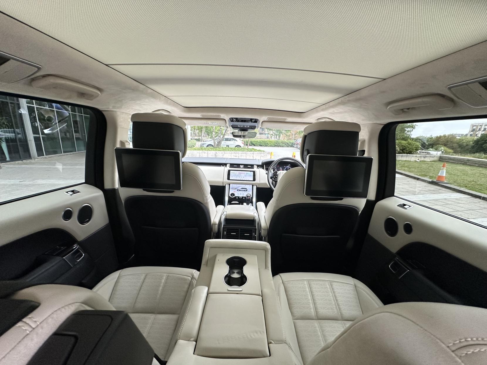 Land Rover Range Rover Sport 2.0 P400e 13.1kWh GPF Autobiography Dynamic SUV 5dr Petrol Plug-in Hybrid Auto 4WD Euro 6 (s/s) (404 ps)