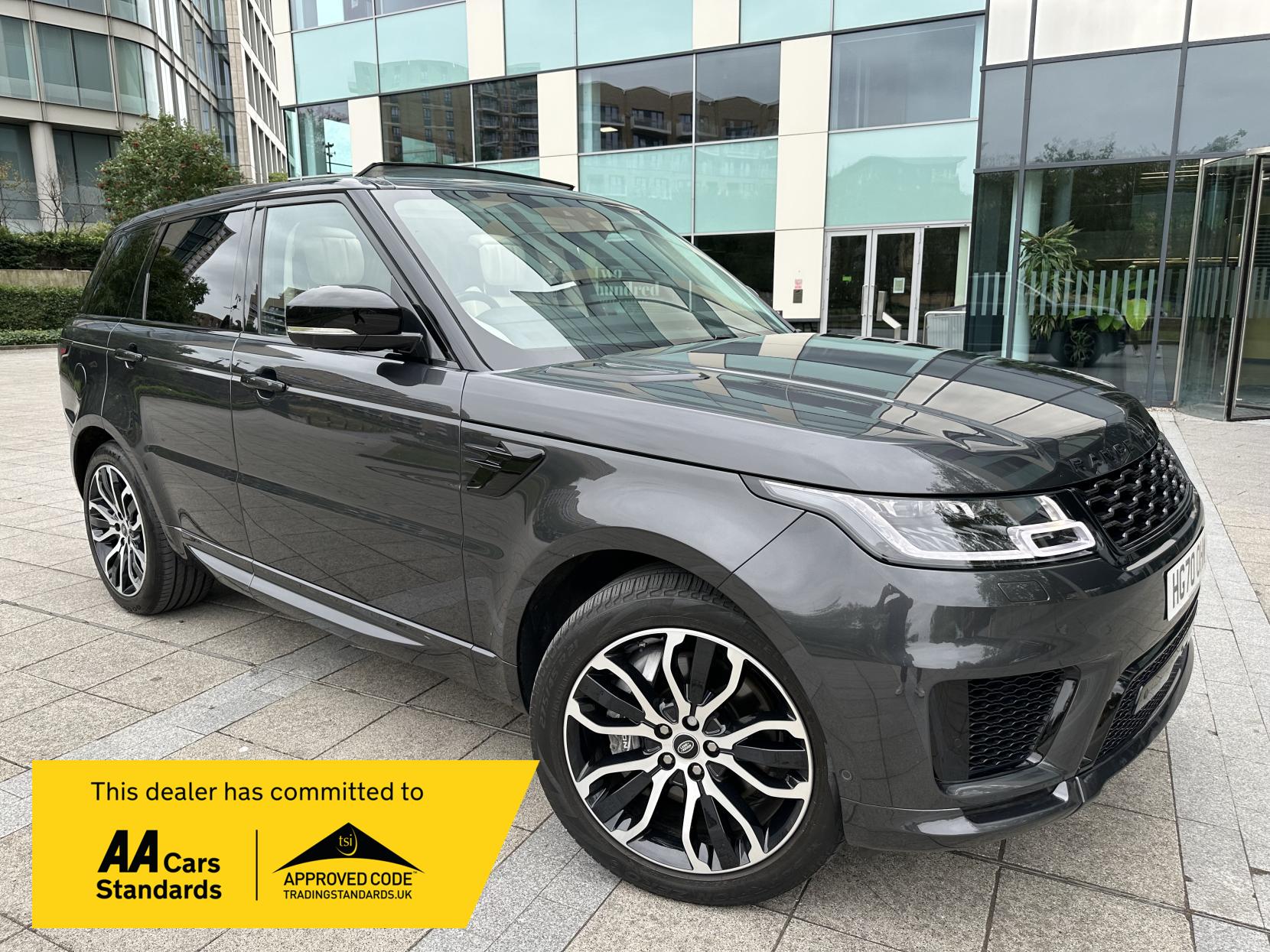Land Rover Range Rover Sport 2.0 P400e 13.1kWh GPF Autobiography Dynamic SUV 5dr Petrol Plug-in Hybrid Auto 4WD Euro 6 (s/s) (404 ps)