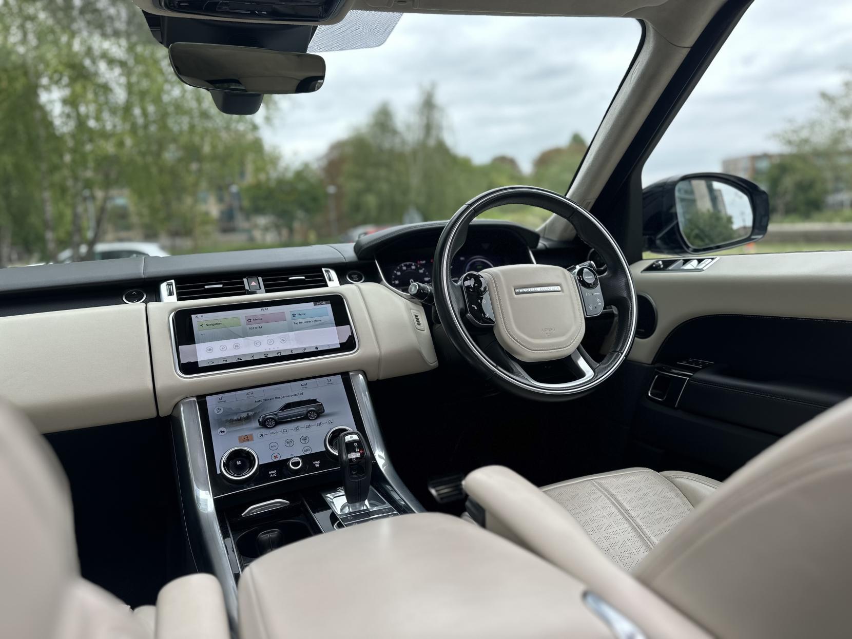 Land Rover Range Rover Sport 2.0 P400e 13.1kWh GPF Autobiography Dynamic SUV 5dr Petrol Plug-in Hybrid Auto 4WD Euro 6 (s/s) (404 ps)