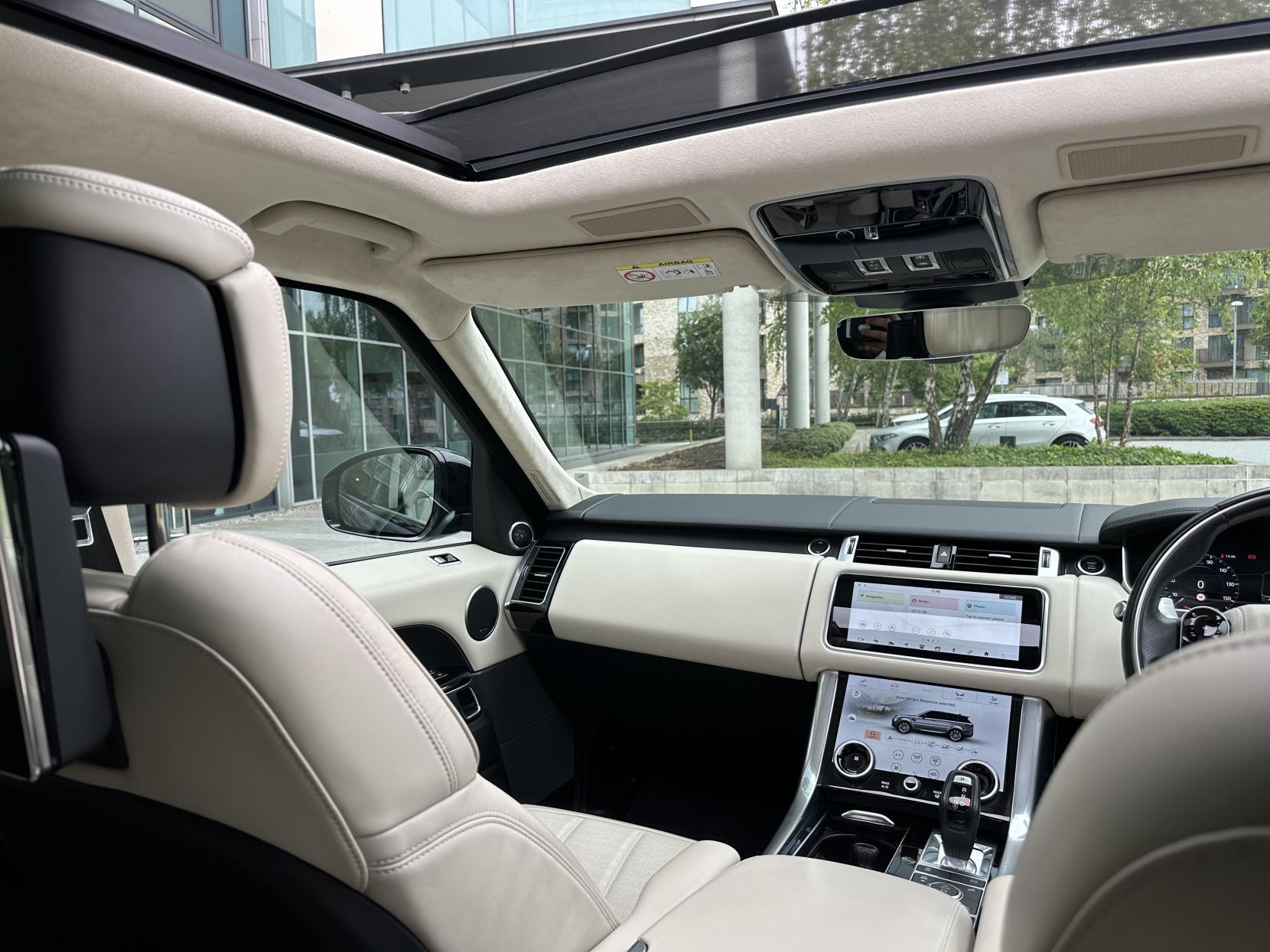 Land Rover Range Rover Sport 2.0 P400e 13.1kWh GPF Autobiography Dynamic SUV 5dr Petrol Plug-in Hybrid Auto 4WD Euro 6 (s/s) (404 ps)