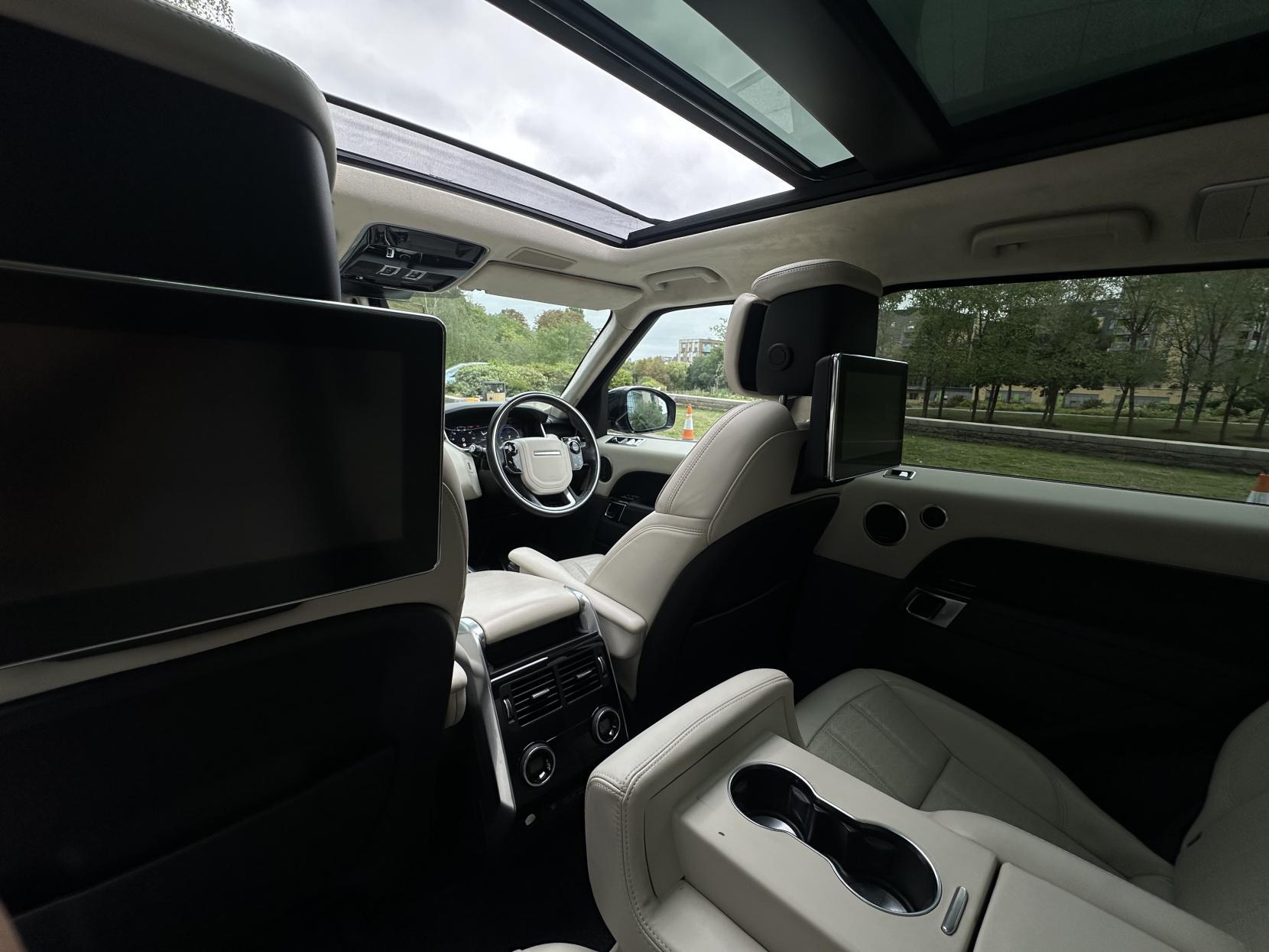Land Rover Range Rover Sport 2.0 P400e 13.1kWh GPF Autobiography Dynamic SUV 5dr Petrol Plug-in Hybrid Auto 4WD Euro 6 (s/s) (404 ps)