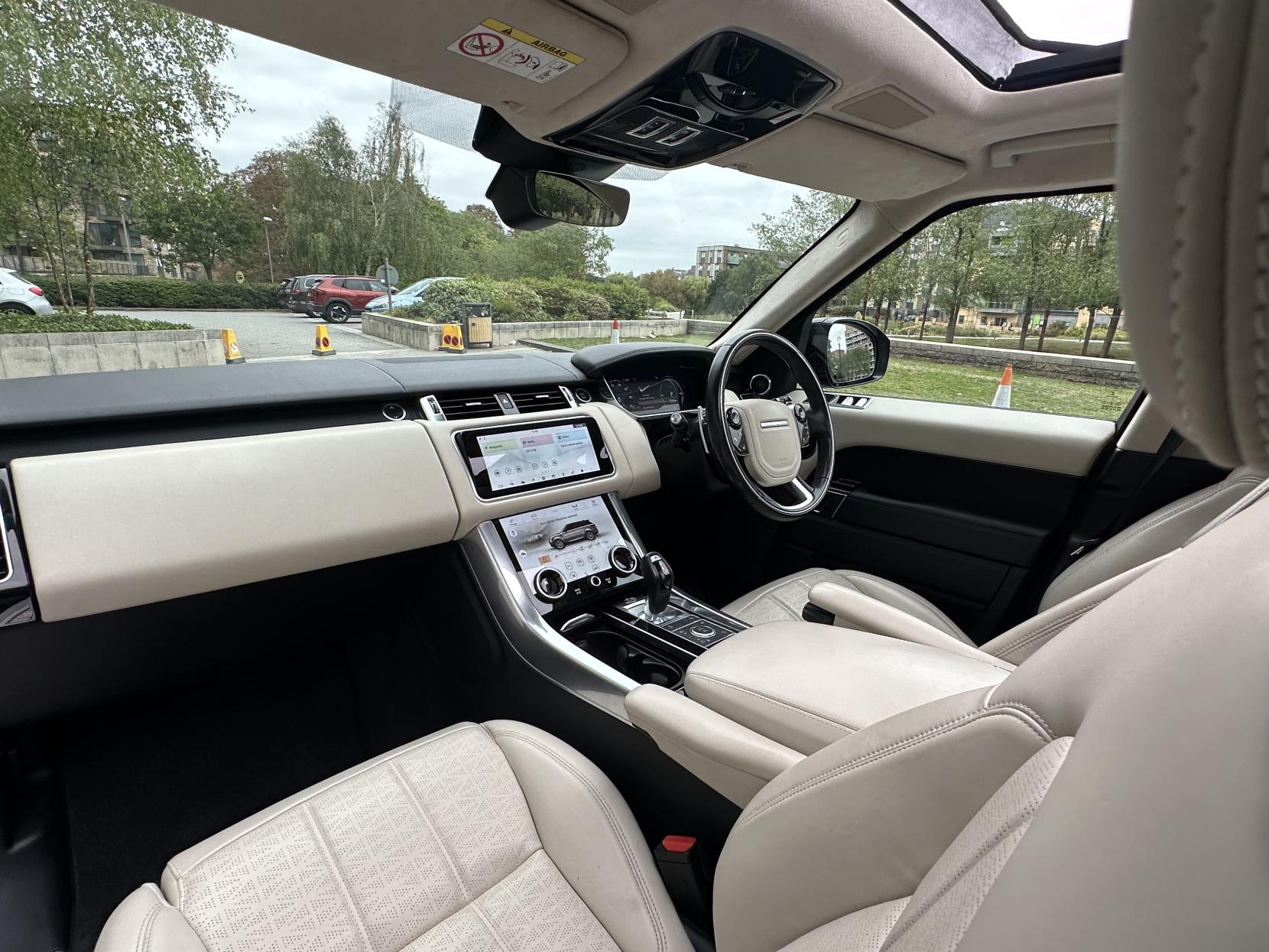 Land Rover Range Rover Sport 2.0 P400e 13.1kWh GPF Autobiography Dynamic SUV 5dr Petrol Plug-in Hybrid Auto 4WD Euro 6 (s/s) (404 ps)