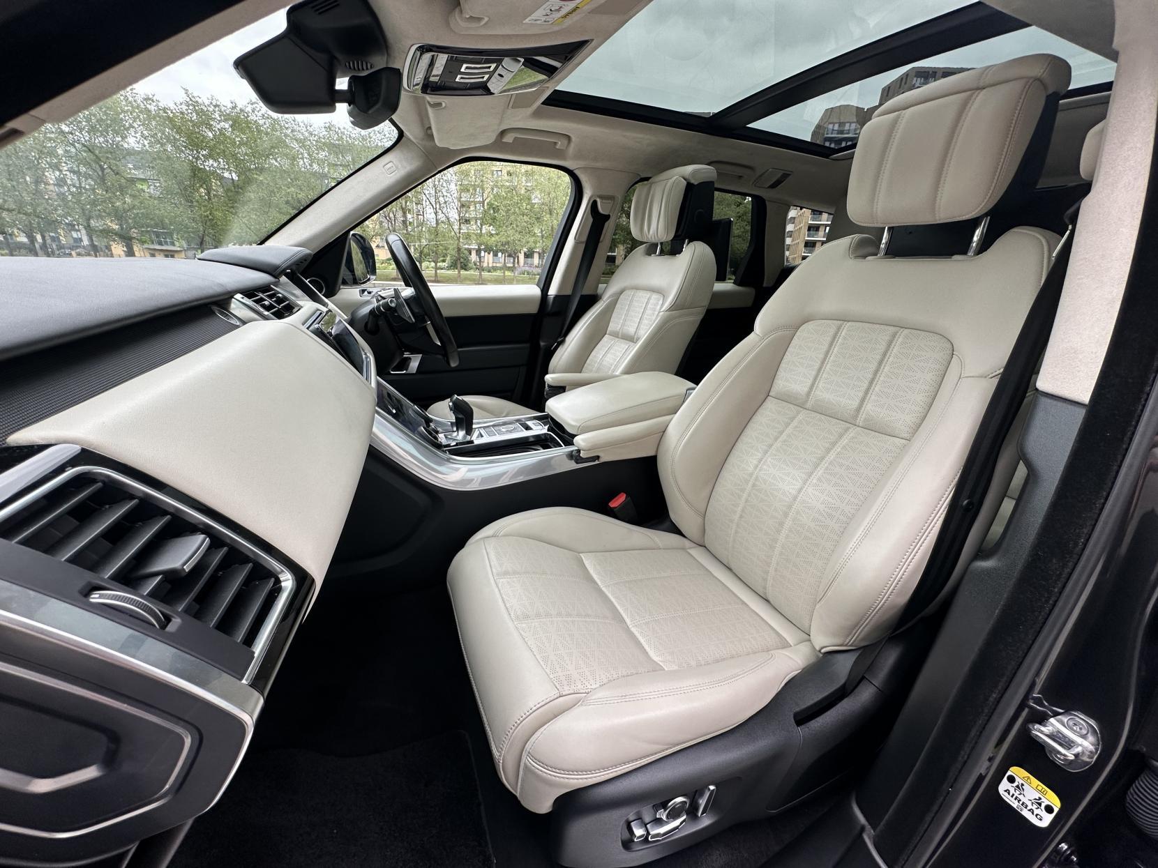 Land Rover Range Rover Sport 2.0 P400e 13.1kWh GPF Autobiography Dynamic SUV 5dr Petrol Plug-in Hybrid Auto 4WD Euro 6 (s/s) (404 ps)