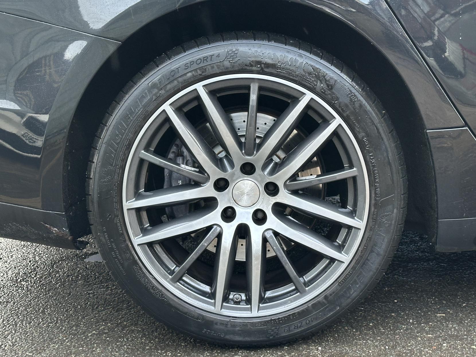 Maserati Ghibli 3.0D V6 Saloon 4dr Diesel ZF Euro 5 (s/s) (275 ps)