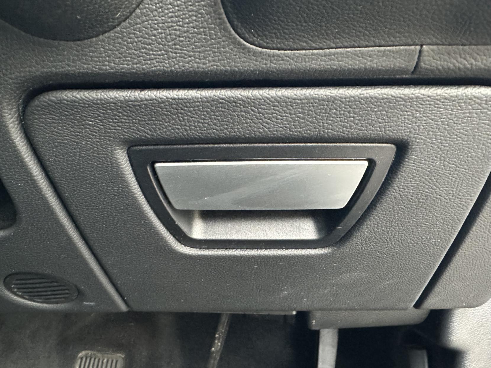 Maserati Ghibli 3.0D V6 Saloon 4dr Diesel ZF Euro 5 (s/s) (275 ps)