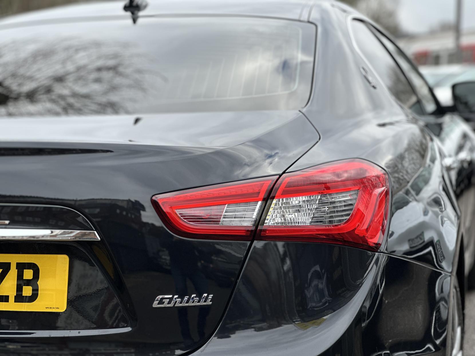 Maserati Ghibli 3.0D V6 Saloon 4dr Diesel ZF Euro 5 (s/s) (275 ps)