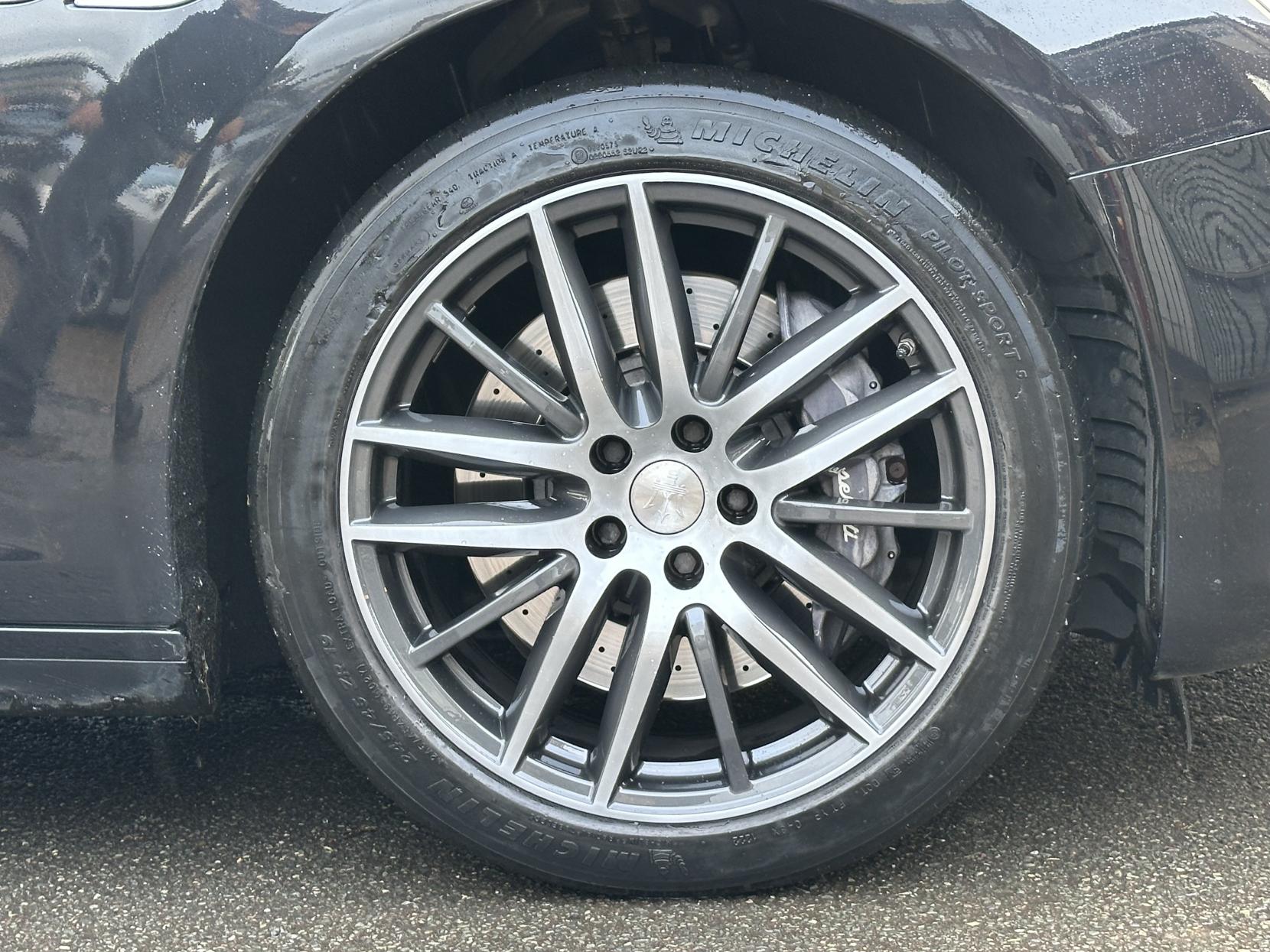 Maserati Ghibli 3.0D V6 Saloon 4dr Diesel ZF Euro 5 (s/s) (275 ps)