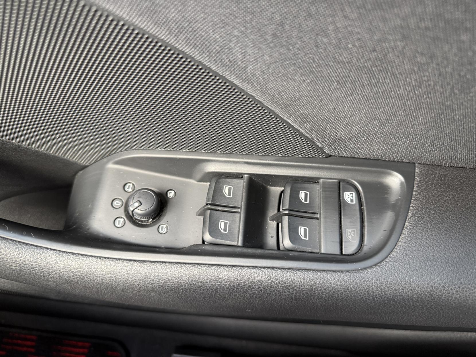 Audi A3 1.4 TFSI CoD Sport Saloon 4dr Petrol S Tronic Euro 6 (s/s) (140 ps)