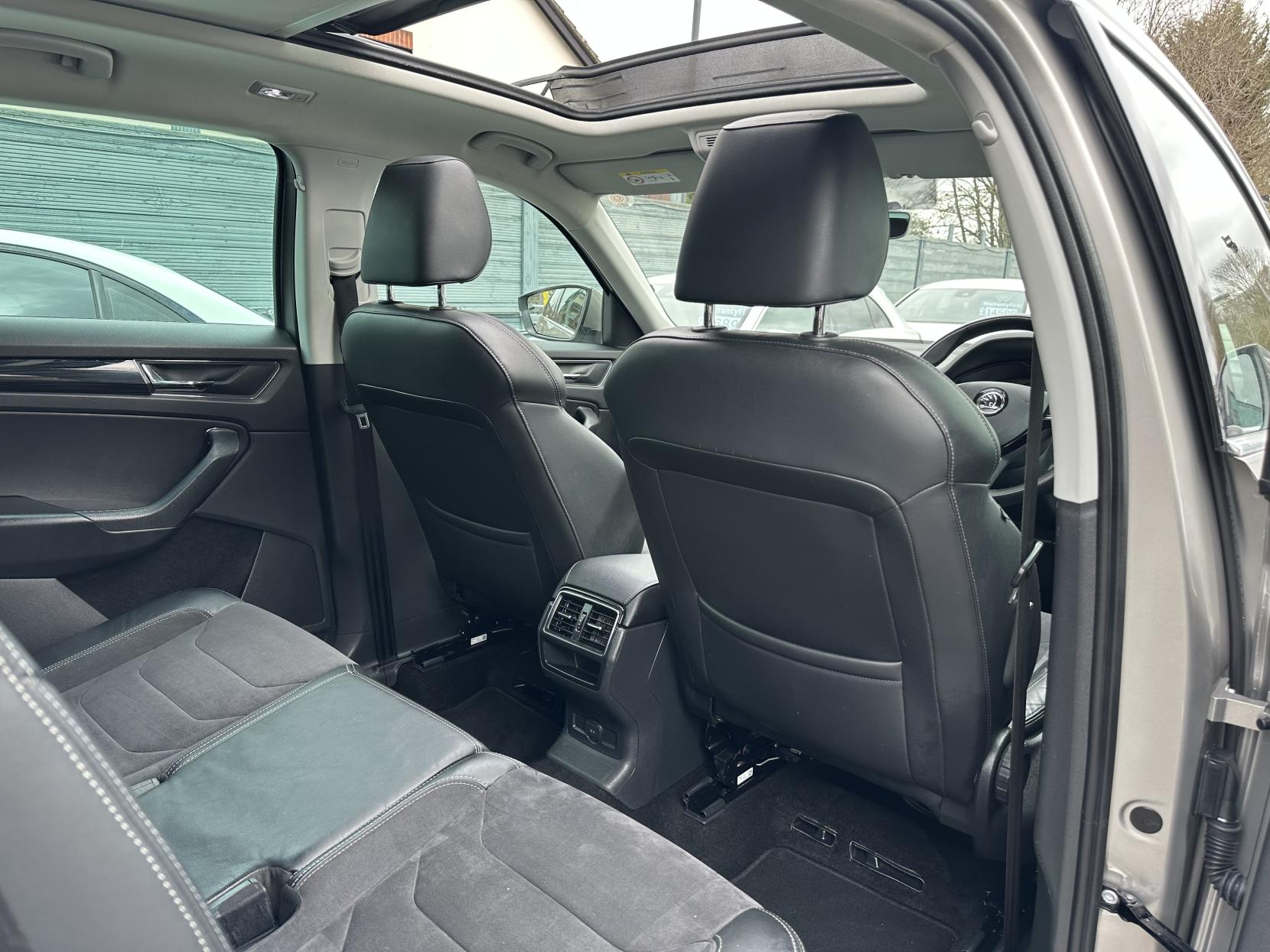 Skoda Kodiaq 2.0 TSI SE L SUV 5dr Petrol DSG 4WD Euro 6 (s/s) (7 Seat) (180 ps)