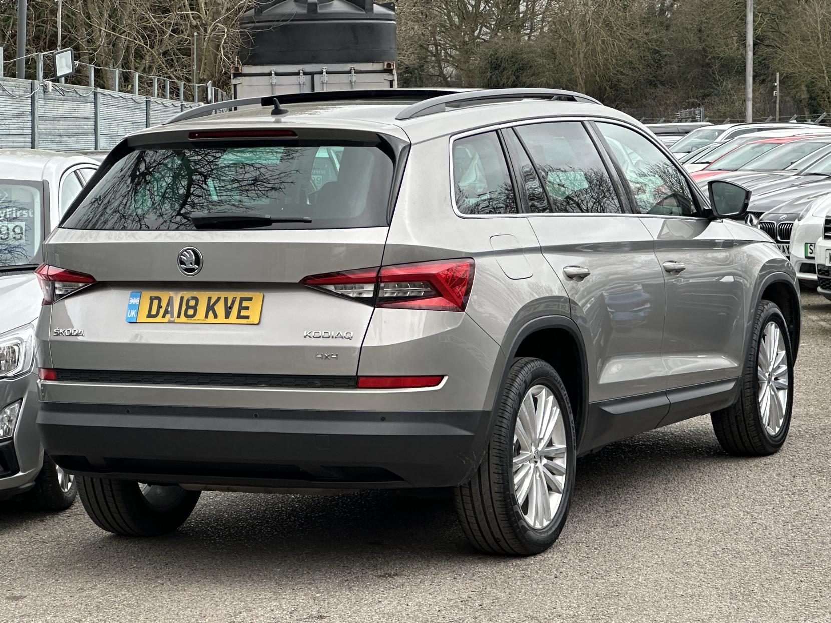 Skoda Kodiaq 2.0 TSI SE L SUV 5dr Petrol DSG 4WD Euro 6 (s/s) (7 Seat) (180 ps)