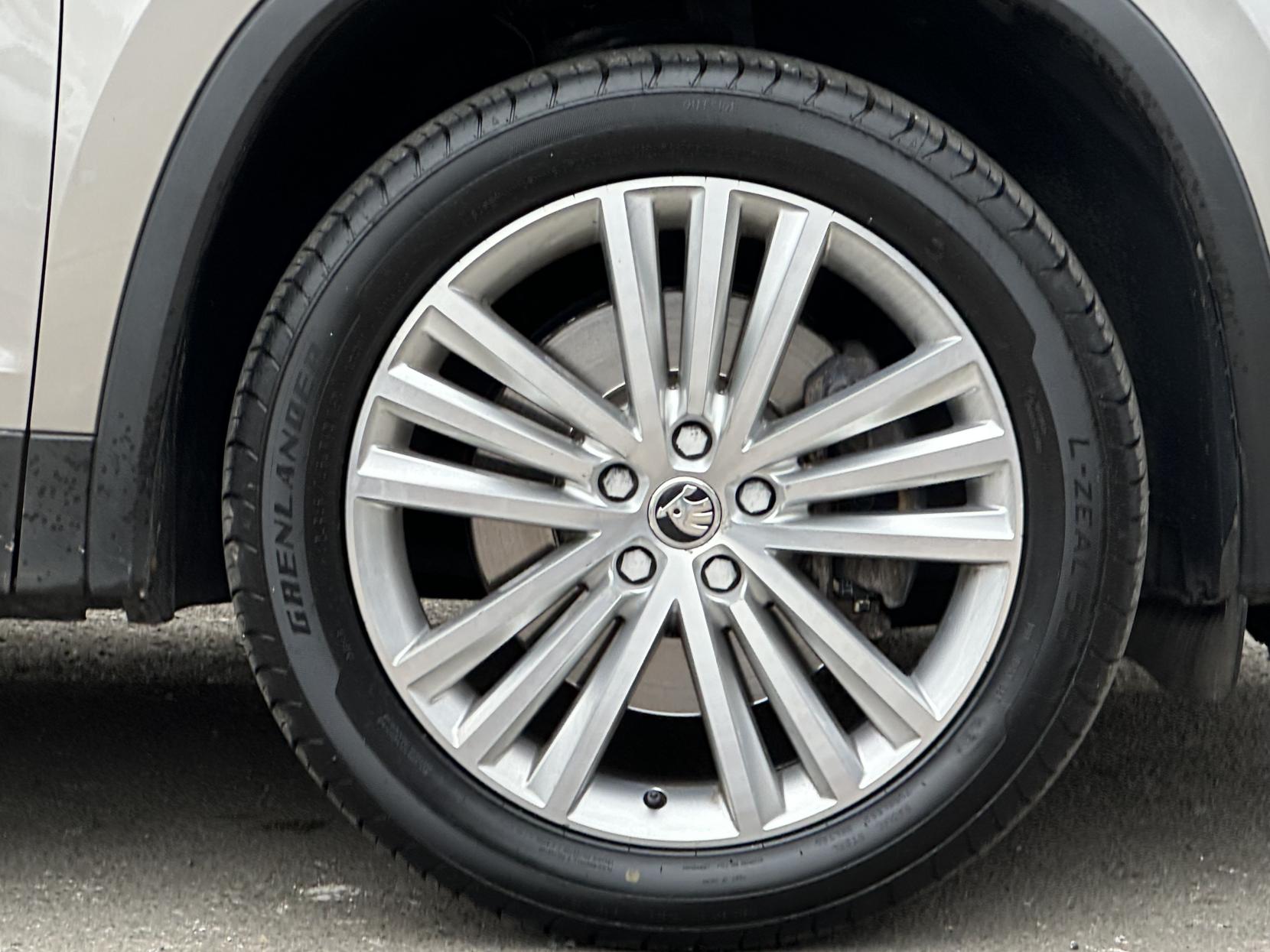 Skoda Kodiaq 2.0 TSI SE L SUV 5dr Petrol DSG 4WD Euro 6 (s/s) (7 Seat) (180 ps)