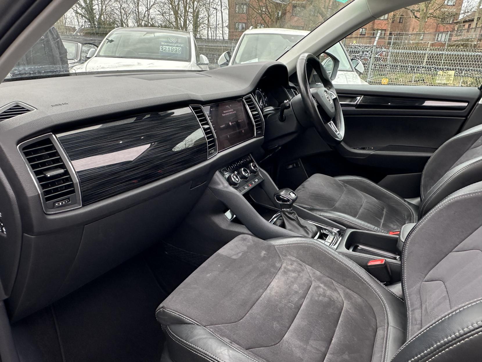 Skoda Kodiaq 2.0 TSI SE L SUV 5dr Petrol DSG 4WD Euro 6 (s/s) (7 Seat) (180 ps)