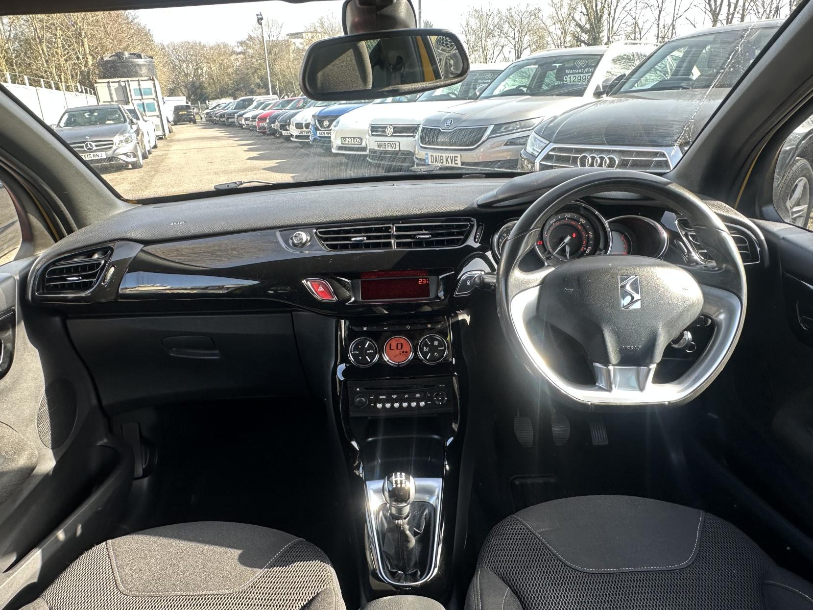 Citroen DS3 1.6 VTi DStyle Plus Hatchback 3dr Petrol Manual Euro 5 (120 ps)