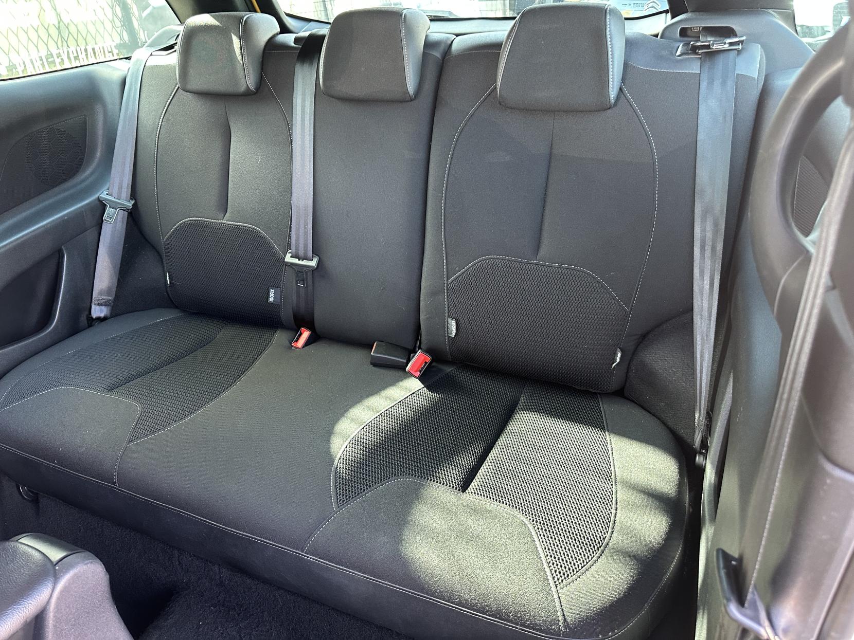 Citroen DS3 1.6 VTi DStyle Plus Hatchback 3dr Petrol Manual Euro 5 (120 ps)