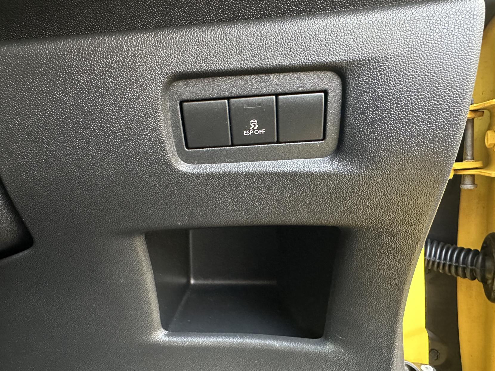 Citroen DS3 1.6 VTi DStyle Plus Hatchback 3dr Petrol Manual Euro 5 (120 ps)