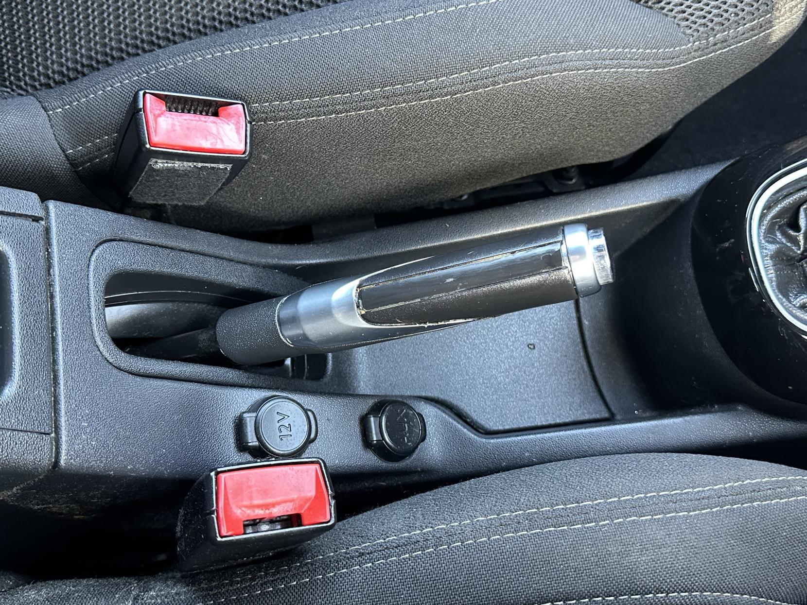 Citroen DS3 1.6 VTi DStyle Plus Hatchback 3dr Petrol Manual Euro 5 (120 ps)