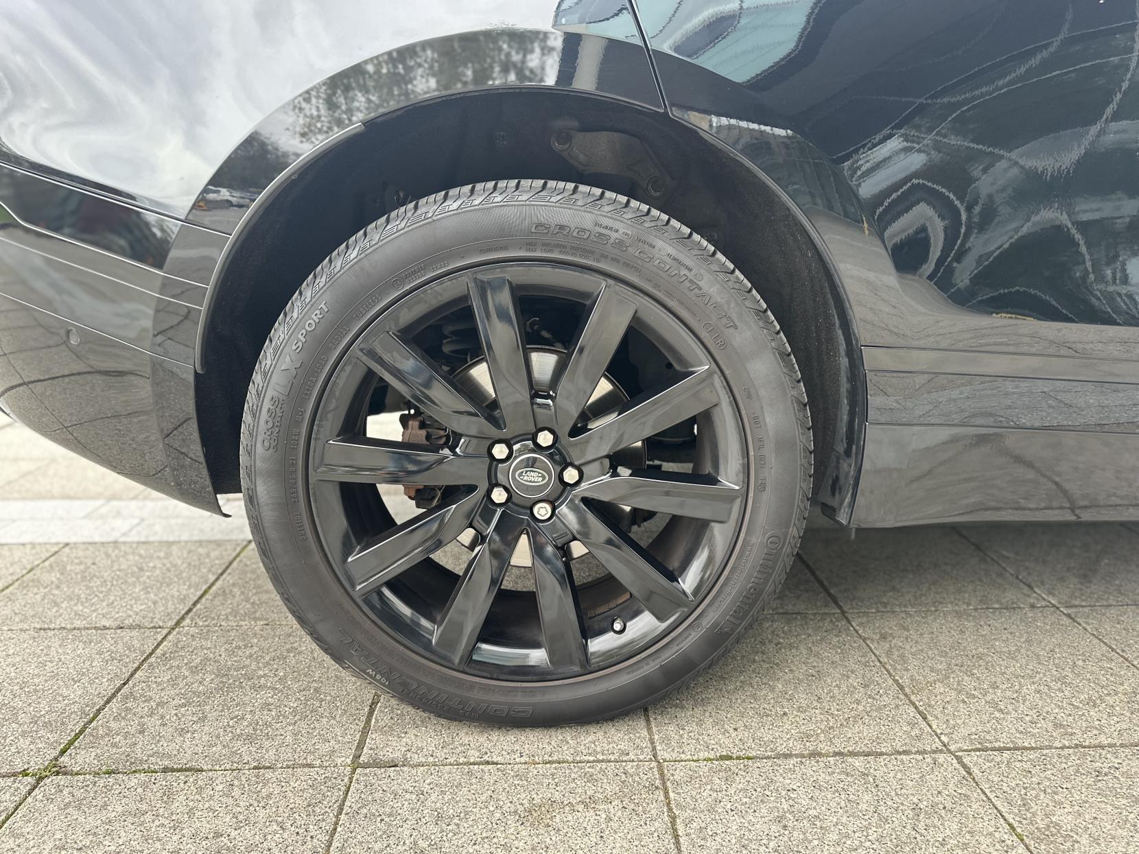 Land Rover Range Rover Velar 2.0 D240 R-Dynamic HSE SUV 5dr Diesel Auto 4WD Euro 6 (s/s) (240 ps)