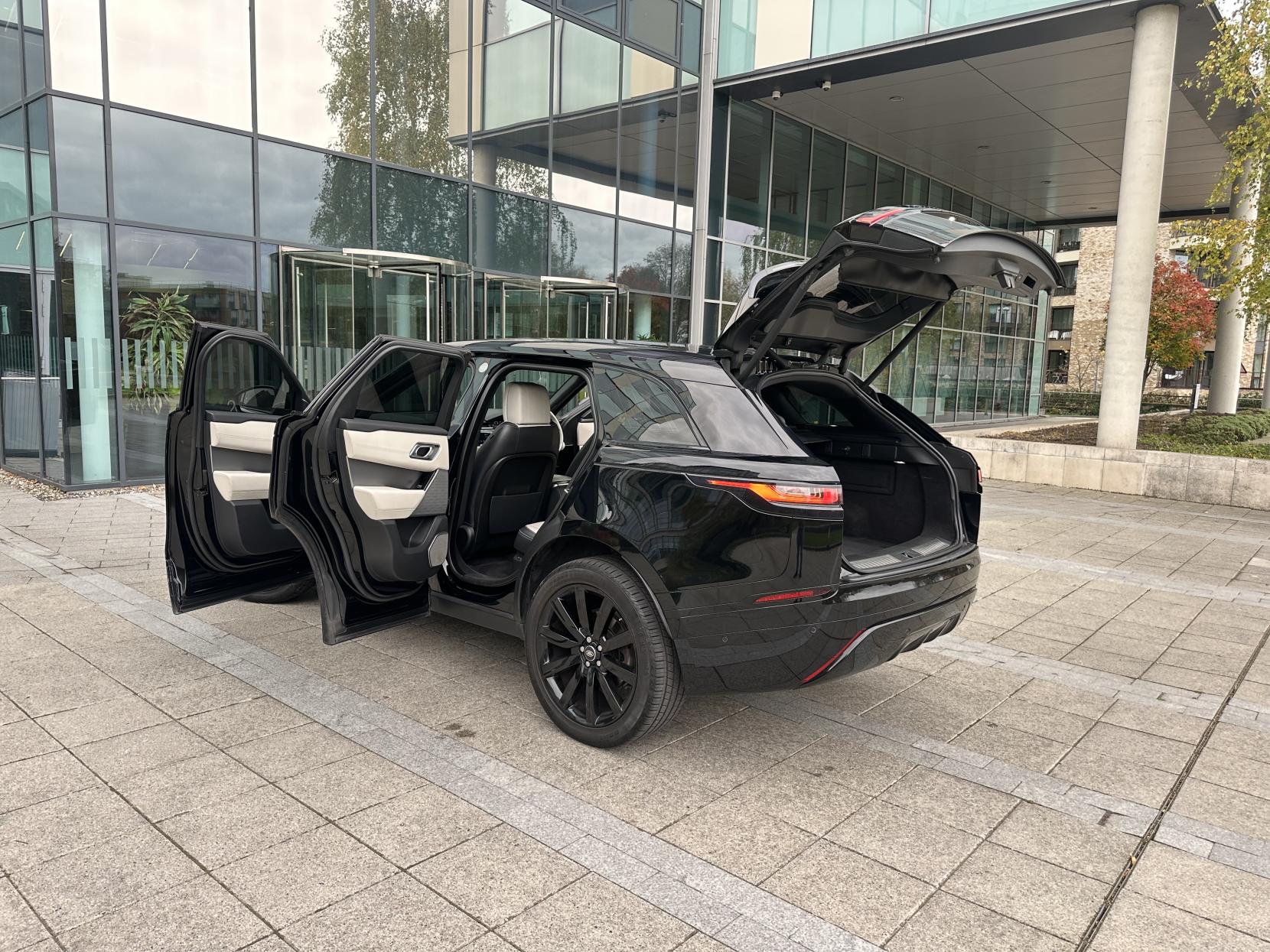 Land Rover Range Rover Velar 2.0 D240 R-Dynamic HSE SUV 5dr Diesel Auto 4WD Euro 6 (s/s) (240 ps)