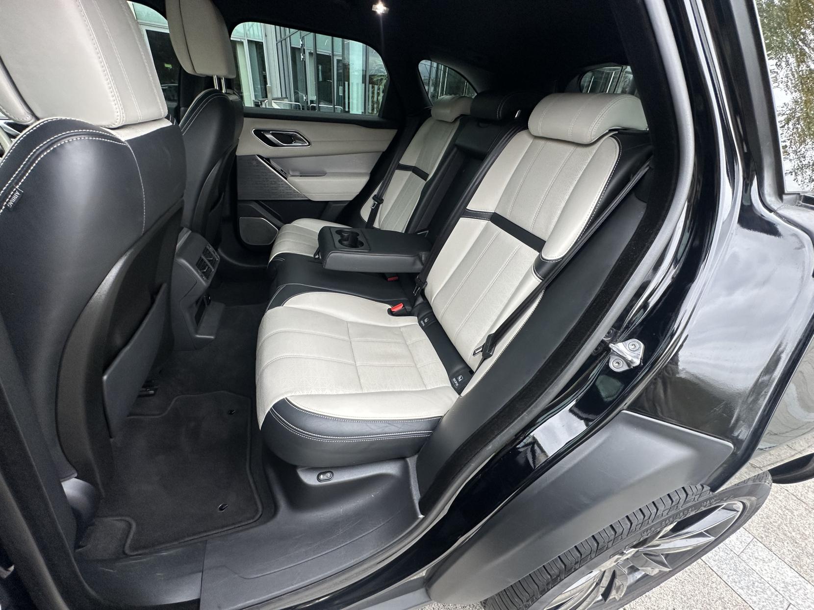 Land Rover Range Rover Velar 2.0 D240 R-Dynamic HSE SUV 5dr Diesel Auto 4WD Euro 6 (s/s) (240 ps)