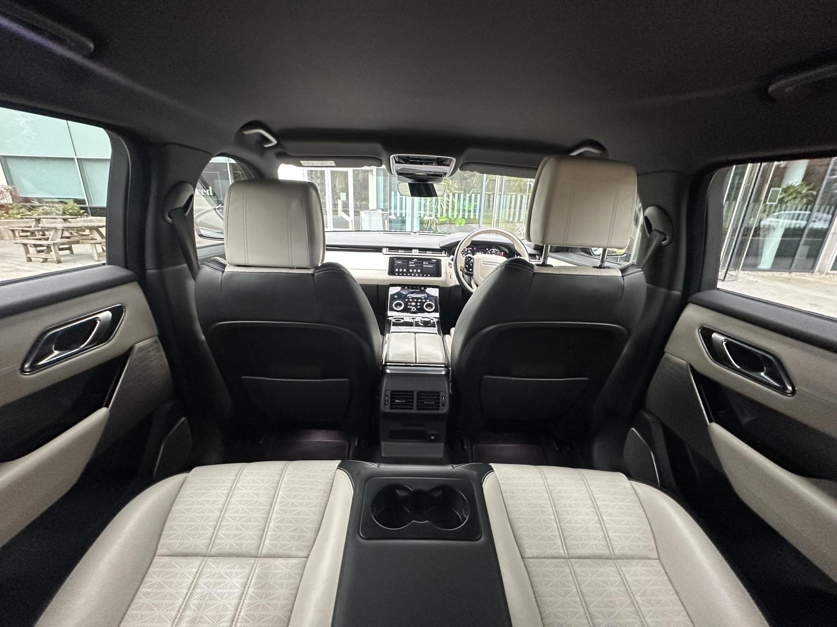 Land Rover Range Rover Velar 2.0 D240 R-Dynamic HSE SUV 5dr Diesel Auto 4WD Euro 6 (s/s) (240 ps)