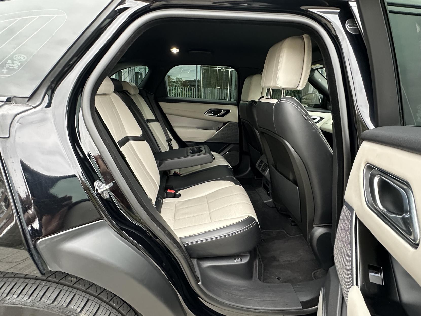 Land Rover Range Rover Velar 2.0 D240 R-Dynamic HSE SUV 5dr Diesel Auto 4WD Euro 6 (s/s) (240 ps)
