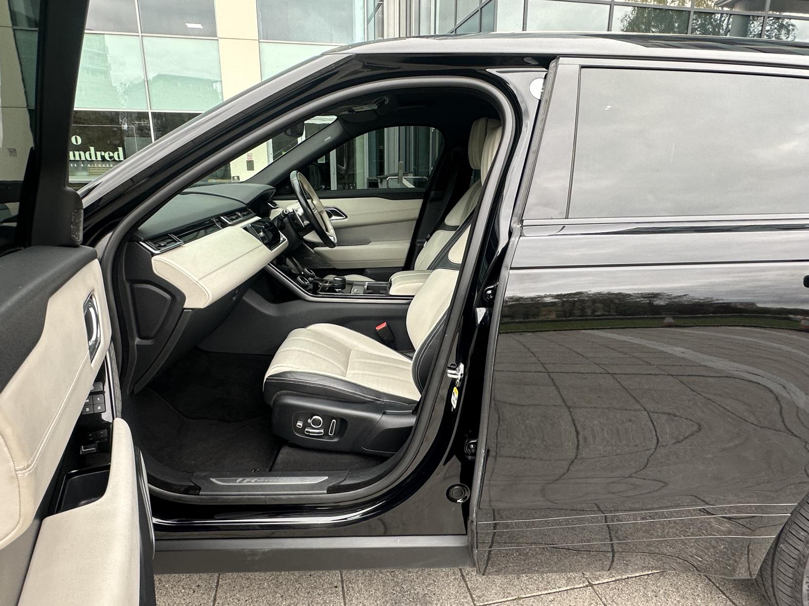 Land Rover Range Rover Velar 2.0 D240 R-Dynamic HSE SUV 5dr Diesel Auto 4WD Euro 6 (s/s) (240 ps)