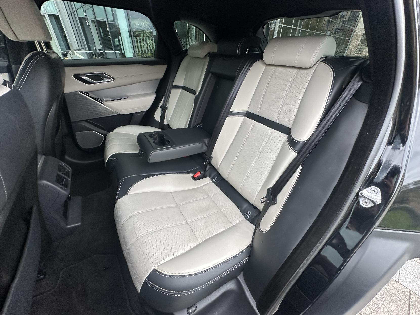 Land Rover Range Rover Velar 2.0 D240 R-Dynamic HSE SUV 5dr Diesel Auto 4WD Euro 6 (s/s) (240 ps)