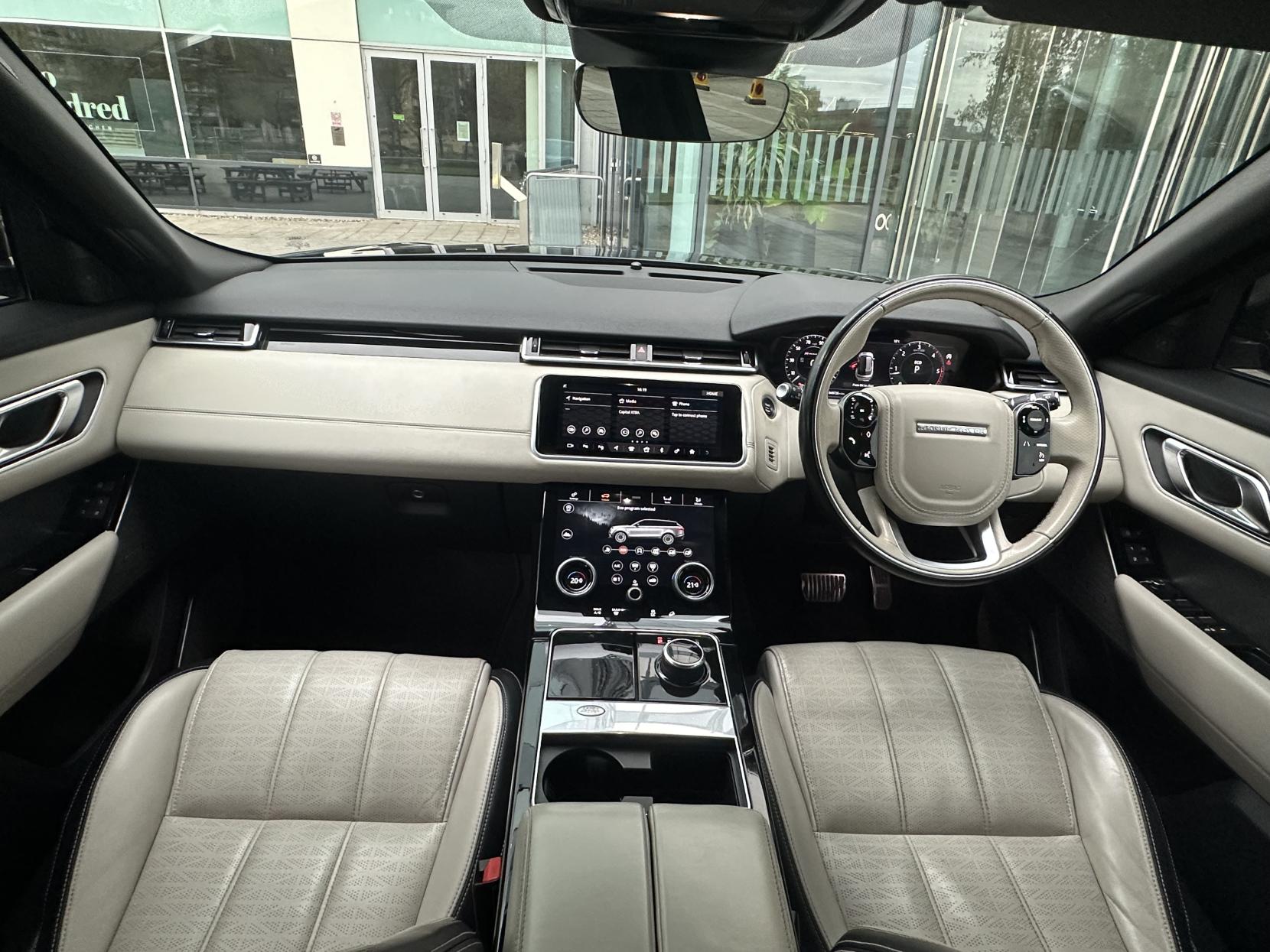 Land Rover Range Rover Velar 2.0 D240 R-Dynamic HSE SUV 5dr Diesel Auto 4WD Euro 6 (s/s) (240 ps)